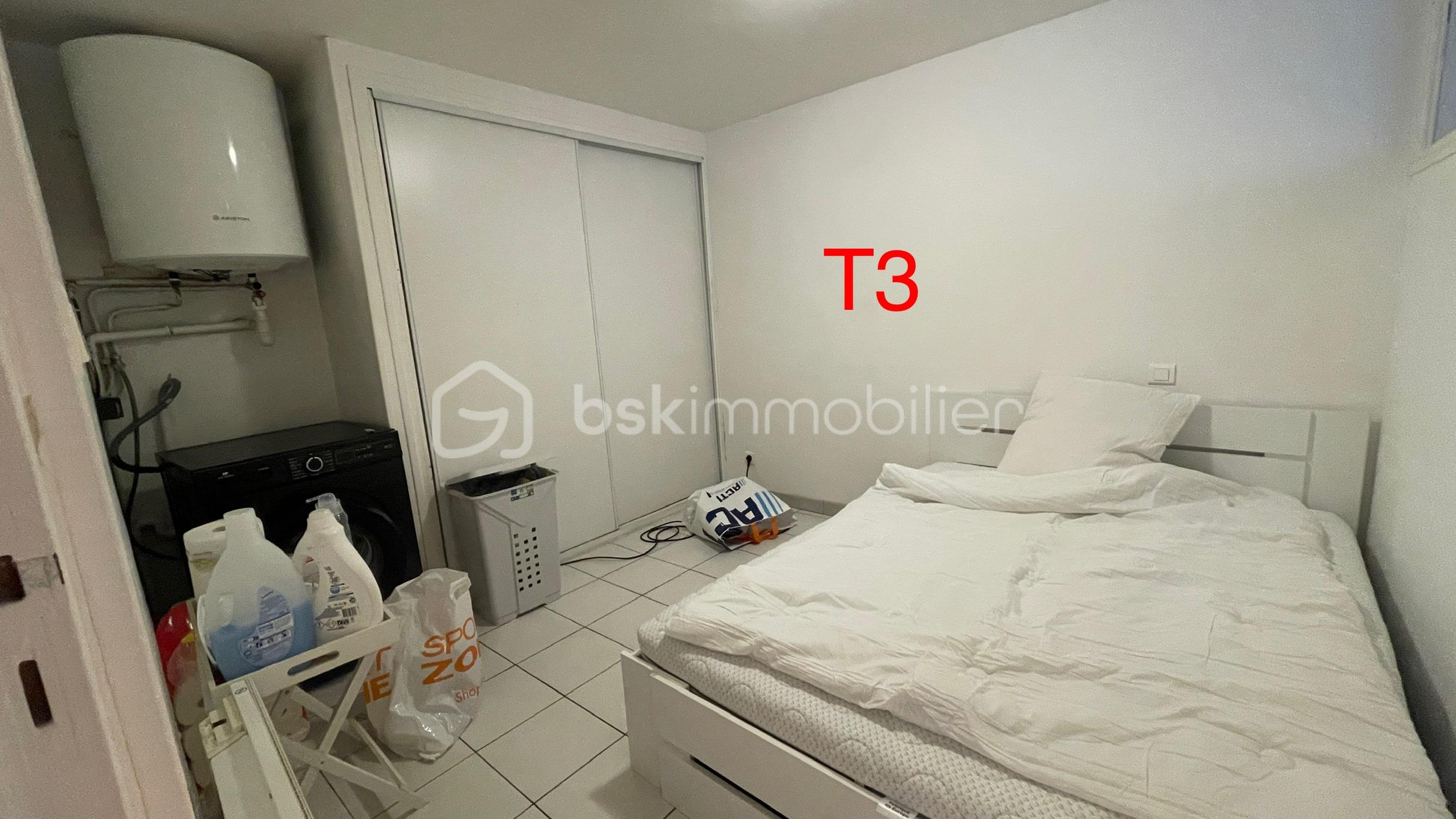 Immeuble de 260 m² - 6624AA7F-B456-4FAD-91D2-7DE1DB1A95F2_1_201_a.jpeg