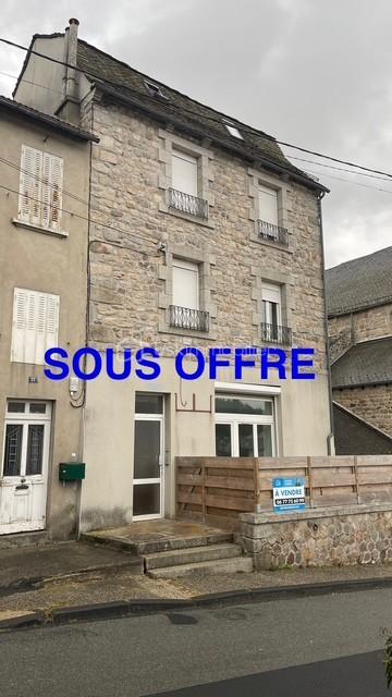 Immeuble de 260 m² - thumbnail_IMG_8132.jpg