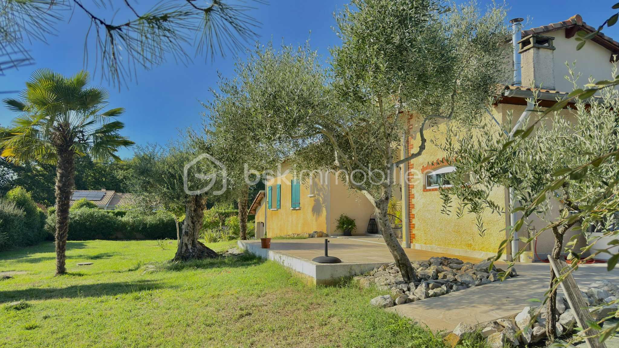 Maison traditionnelle de 165 m² - 9b55fdd3-2b90-4145-8a17-c8623c362b5a.jpeg