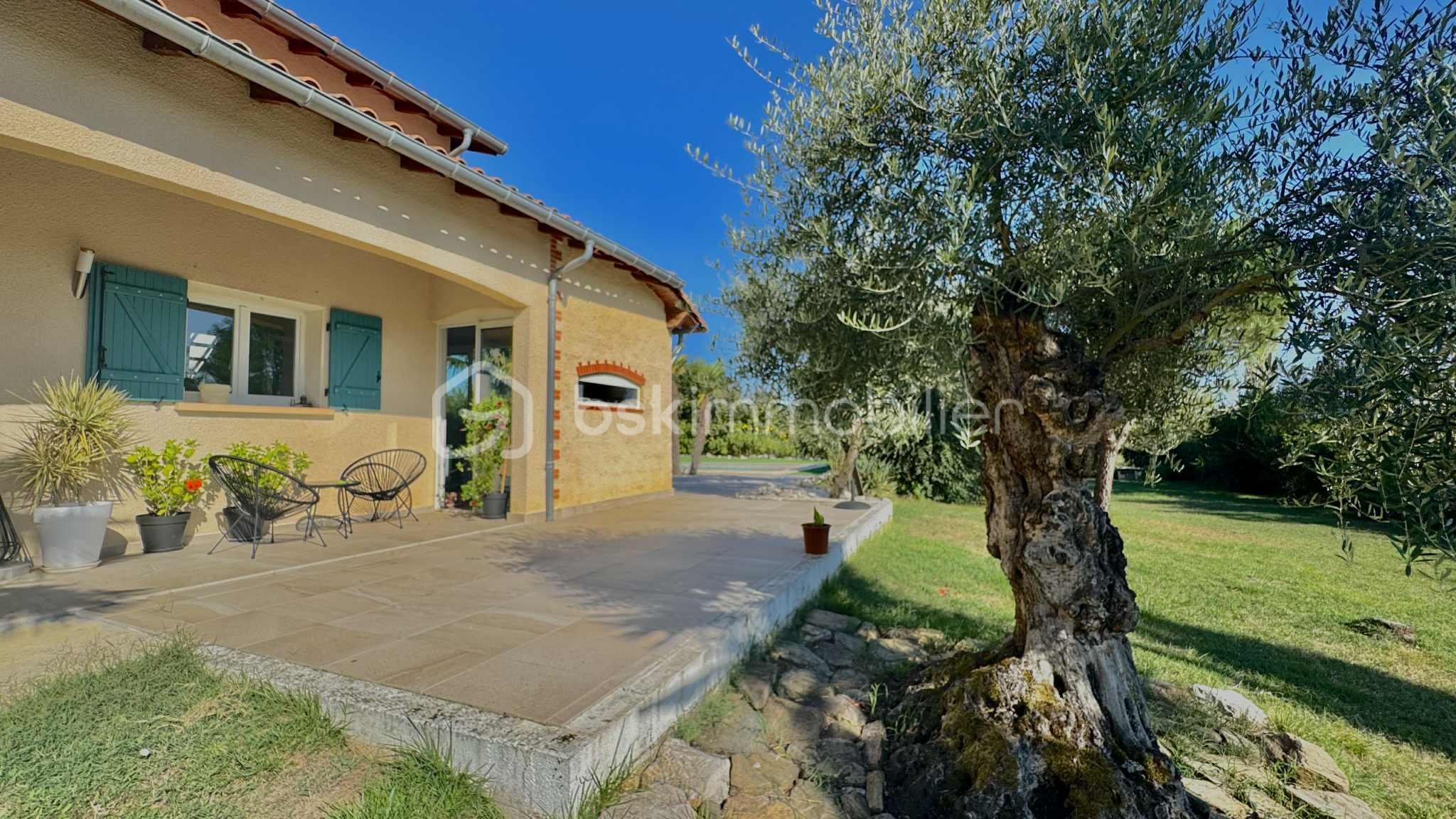 Maison traditionnelle de 165 m² - 9e24b6d7-7fa2-4904-b43c-798d813781e4.jpeg