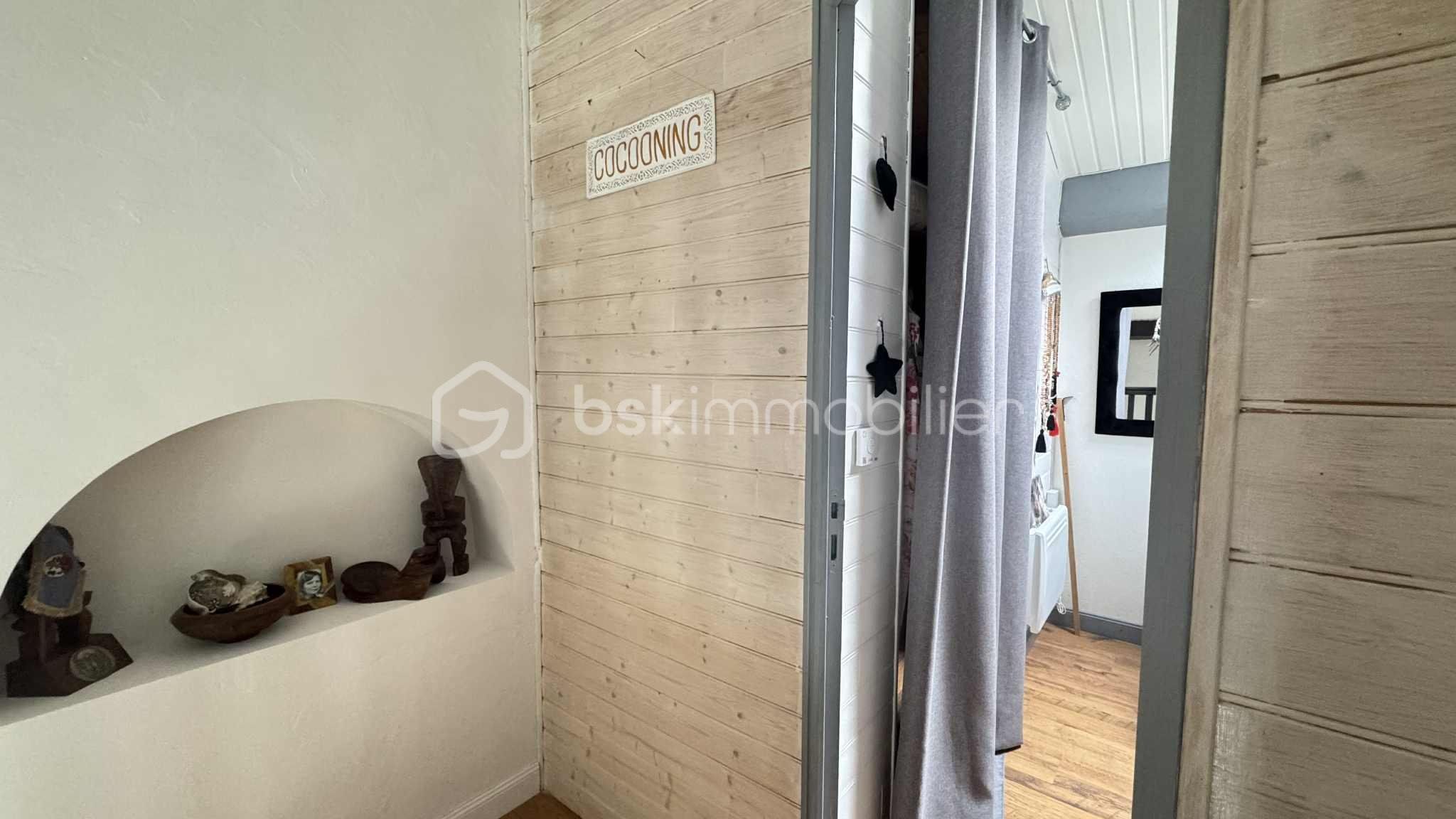 Maison traditionnelle de 165 m² - 20bd71f7-42ee-480d-b35e-47d8ec456655.jpeg