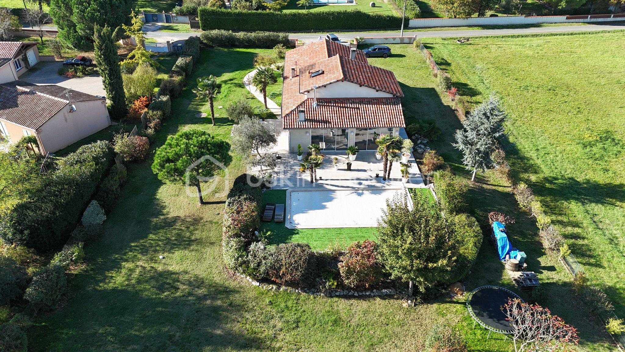 Maison traditionnelle de 165 m² - ab5e9fbc-0436-4737-80e1-35ecf618ed7a.jpeg