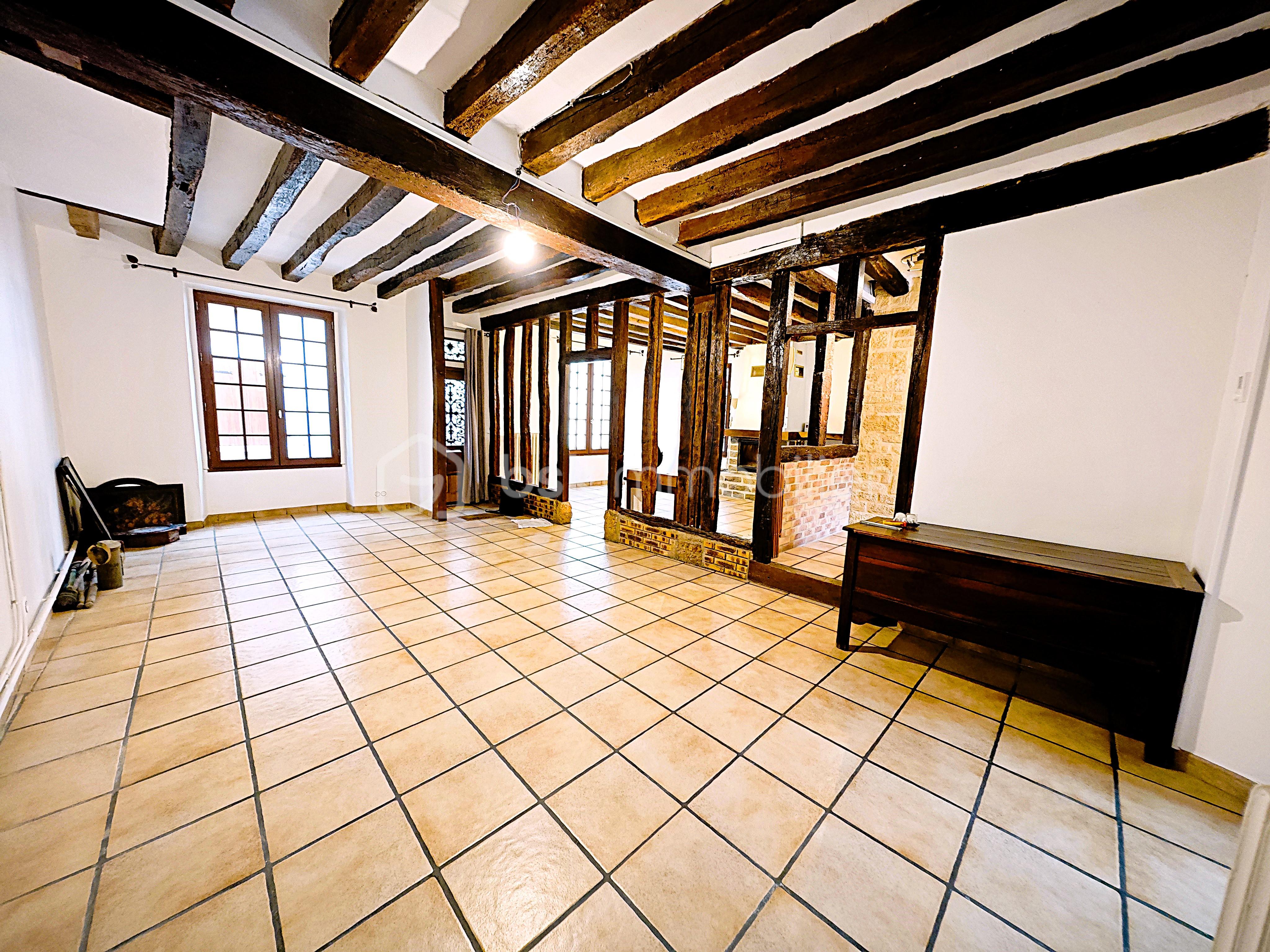 Maison de ville de 172 m² - GOUMAZ16.jpg