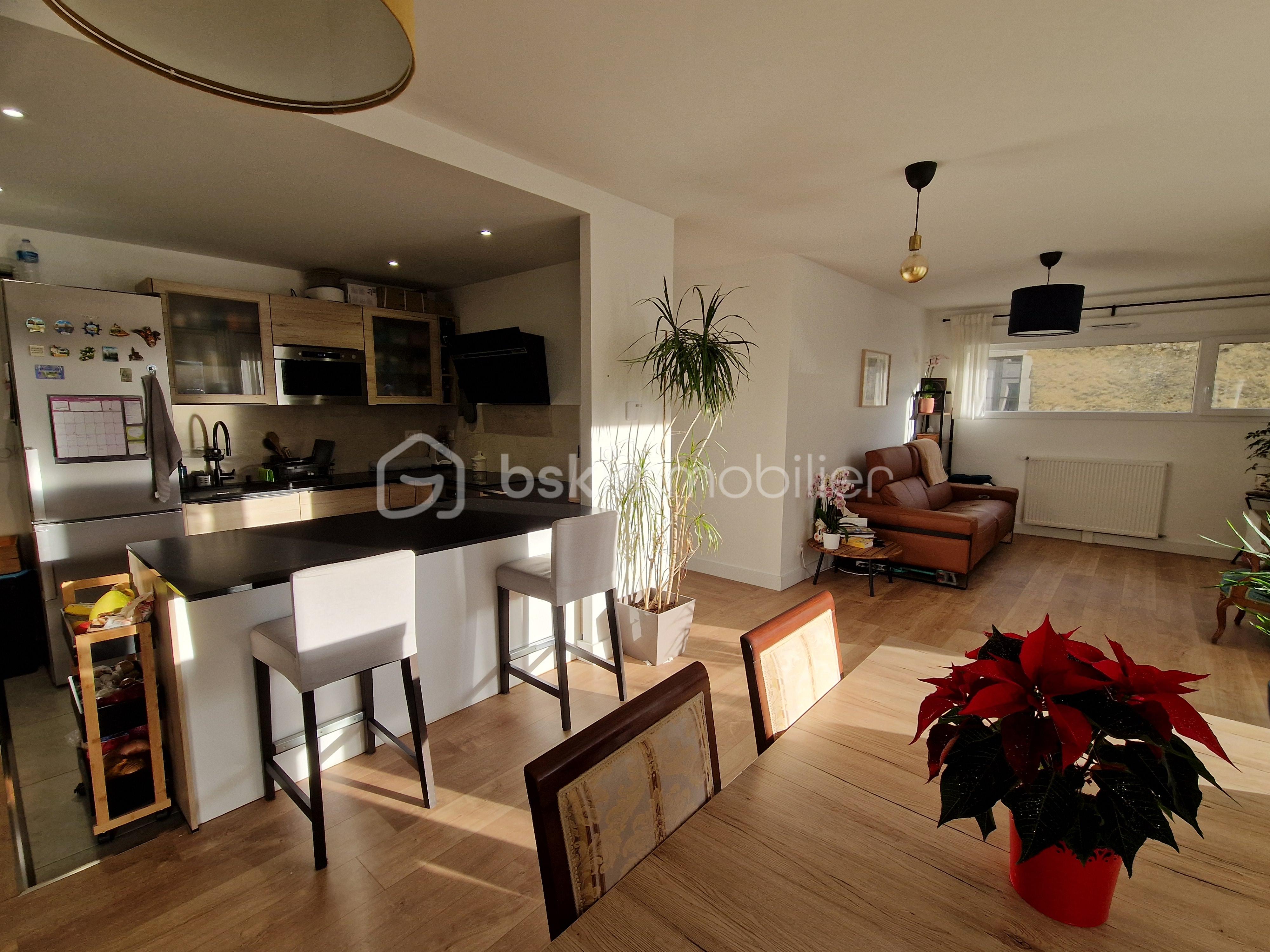 Appartement de 98 m² - 20251118_153249.jpg