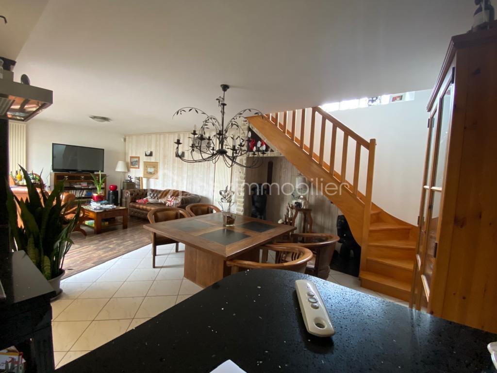 Maison de 122 m² - 33030d47-3dcb-4d66-a9bc-db9014abb2ef.jpeg