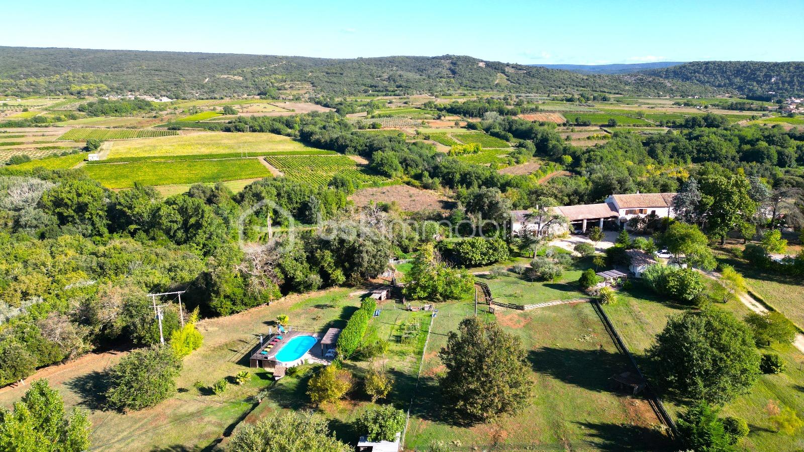 Maison de 259 m² - f782e344-1d79-4ad9-90fa-245d5870d5f4.jpeg