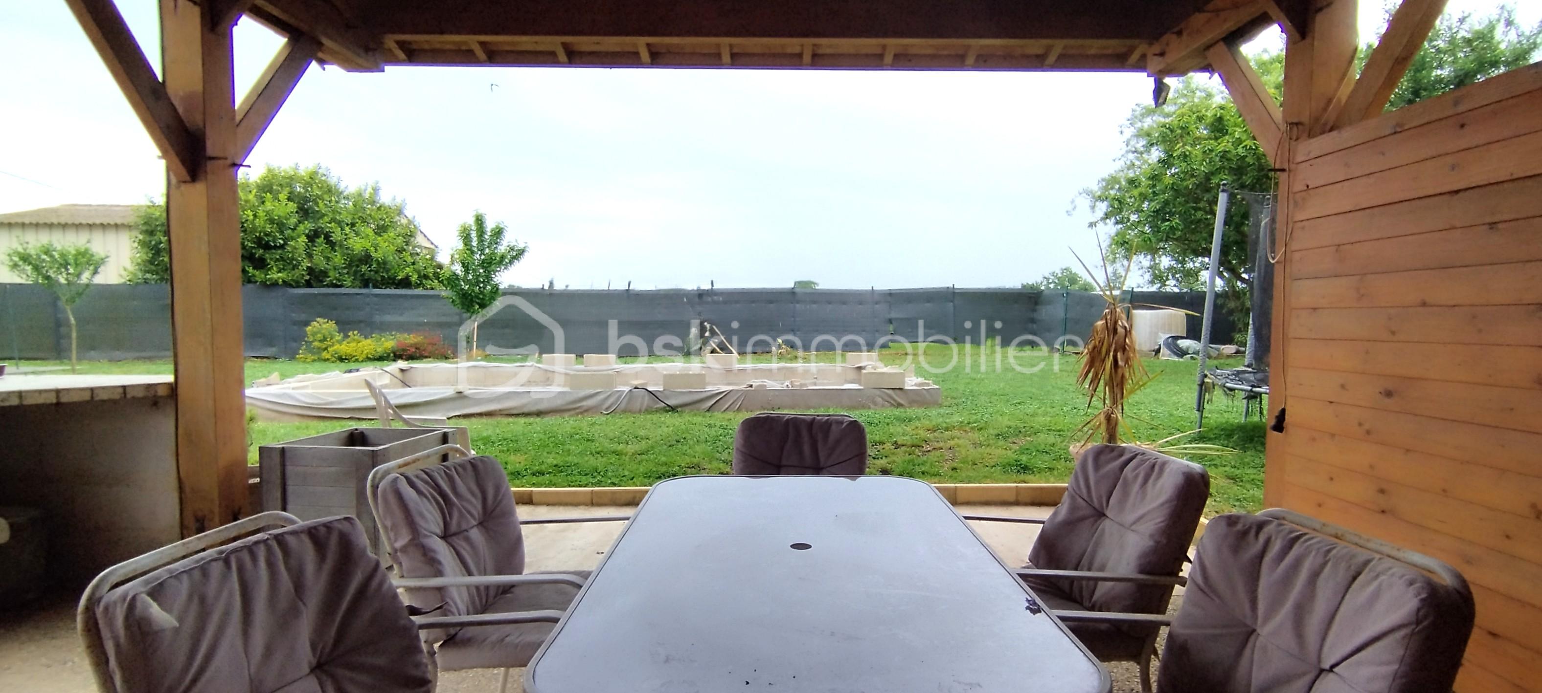 5 pièces 211 m² · à Fauillet · 211 m² · 249 000 €