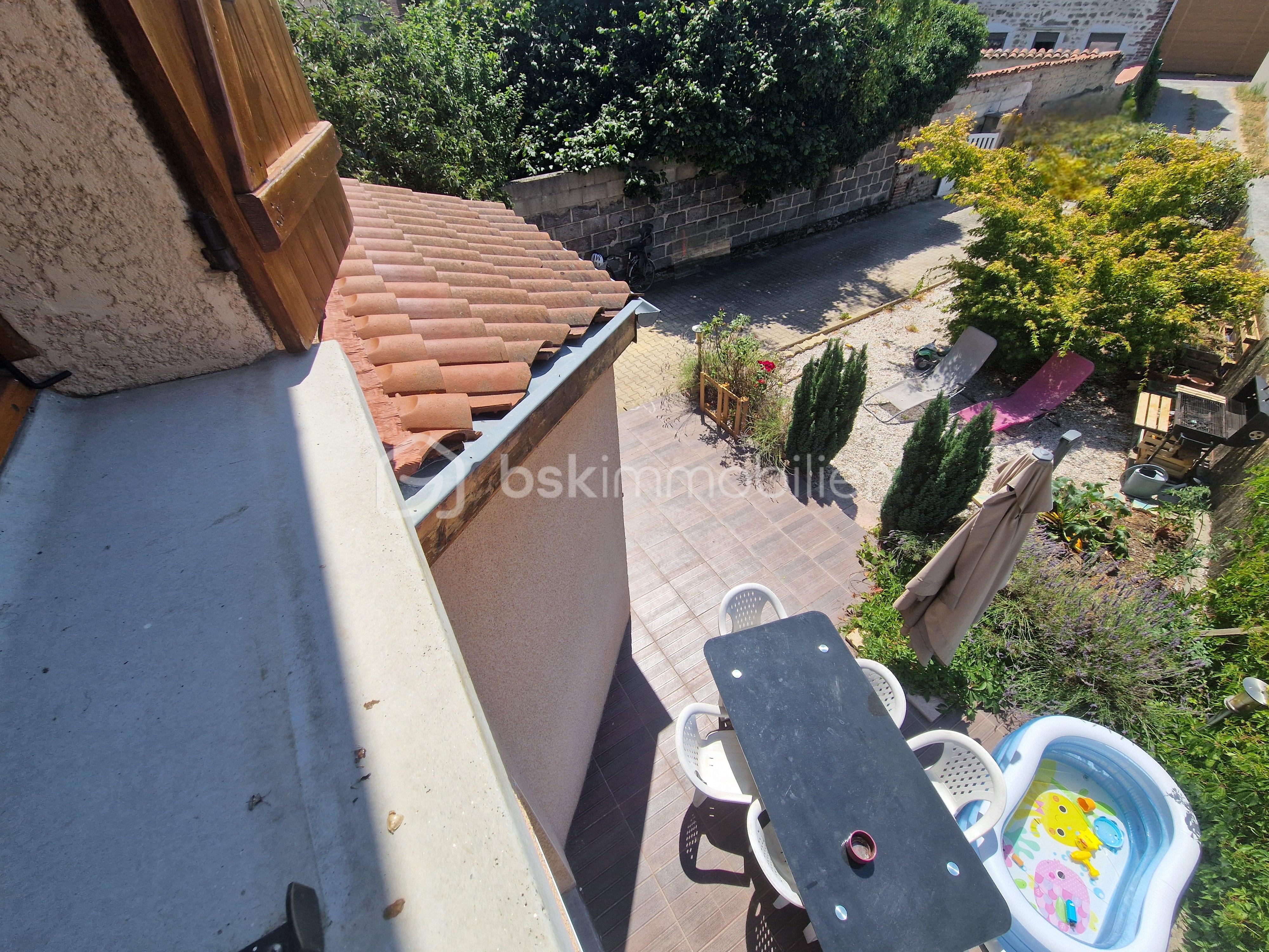 Maison traditionnelle de 102 m² - 1000018987.jpg