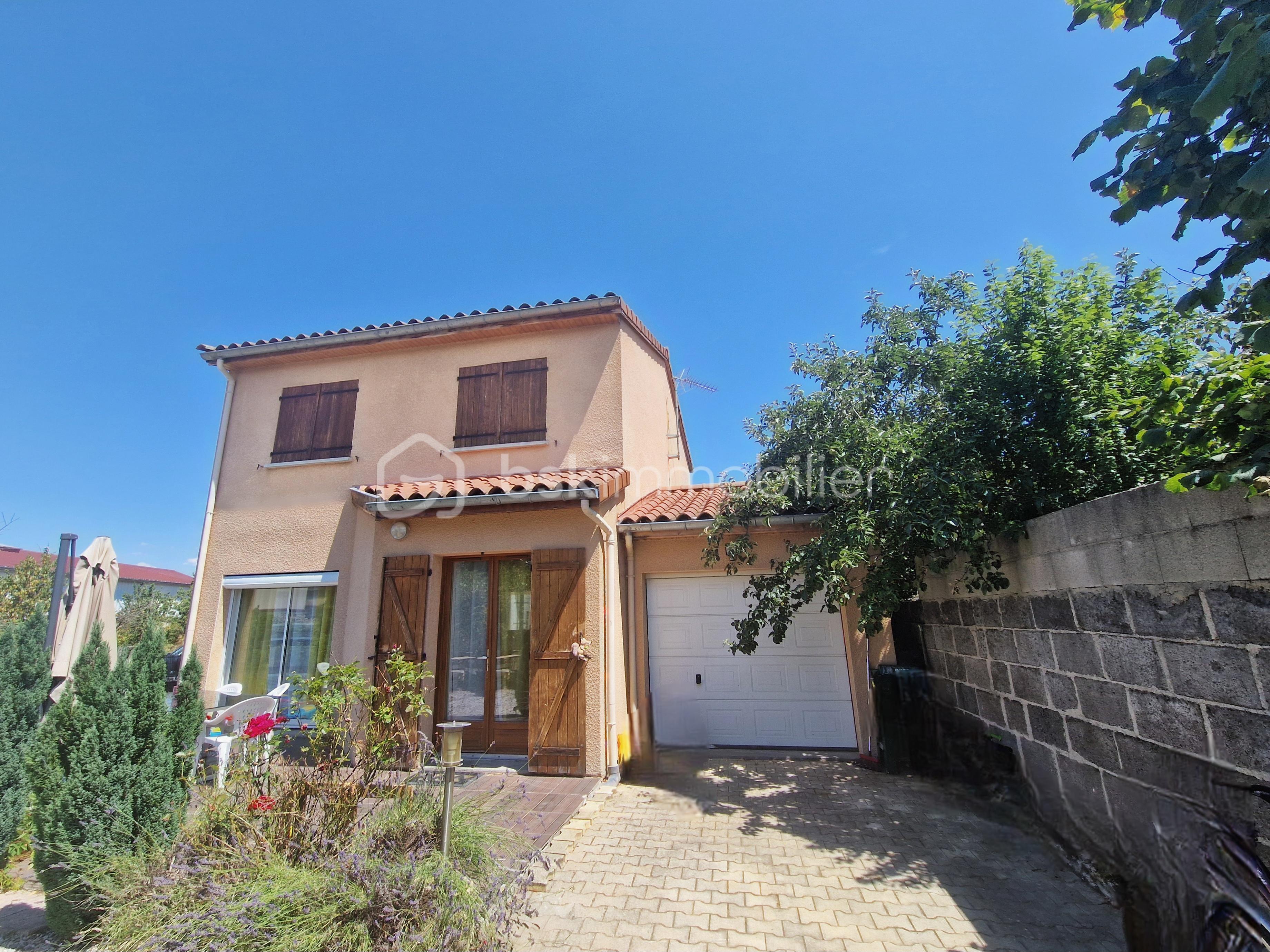 Maison traditionnelle de 102 m² - 1000018970.jpg