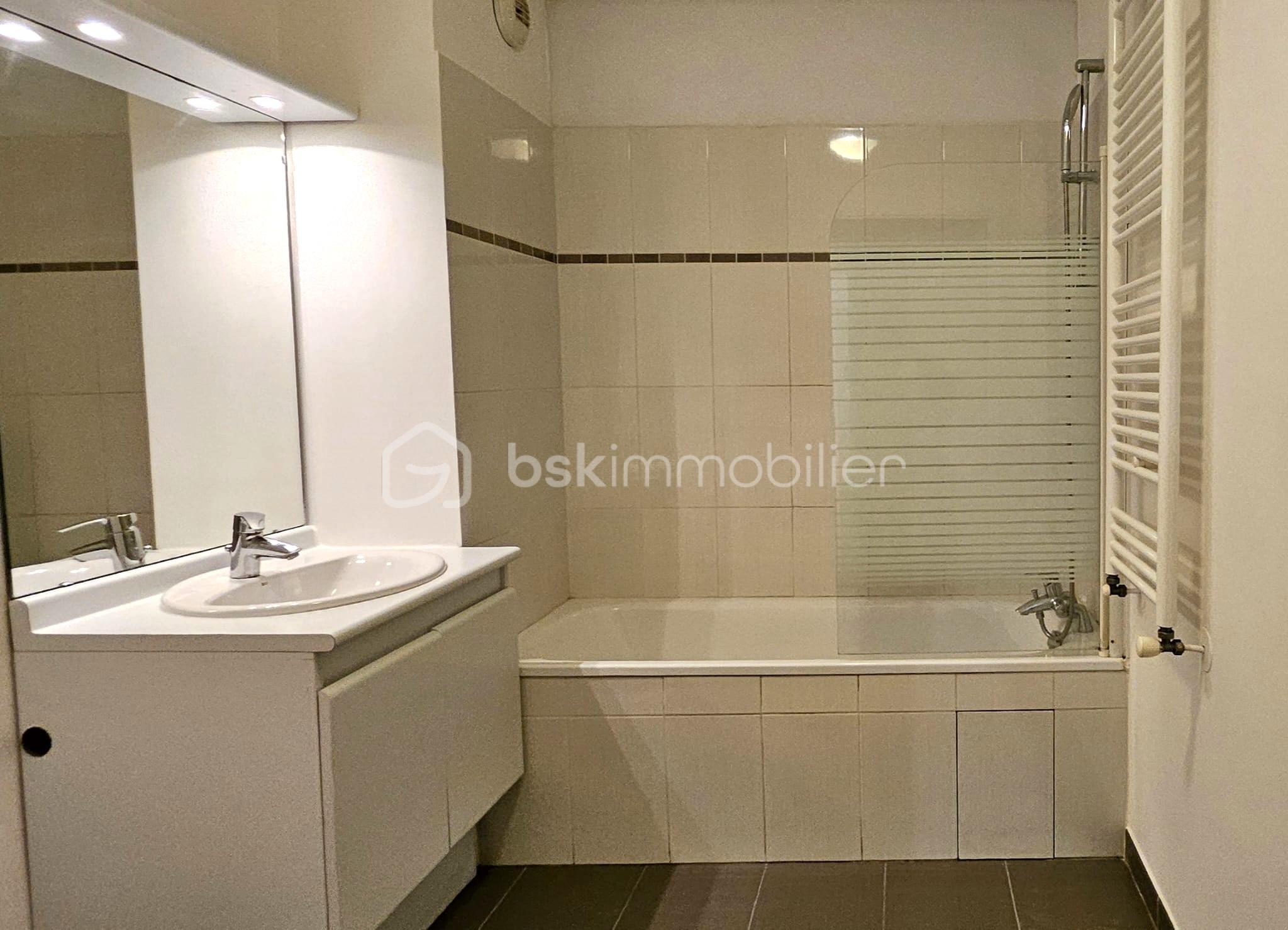 Appartement de 61,40 m² - SALLE DE BAIN 2.jpeg