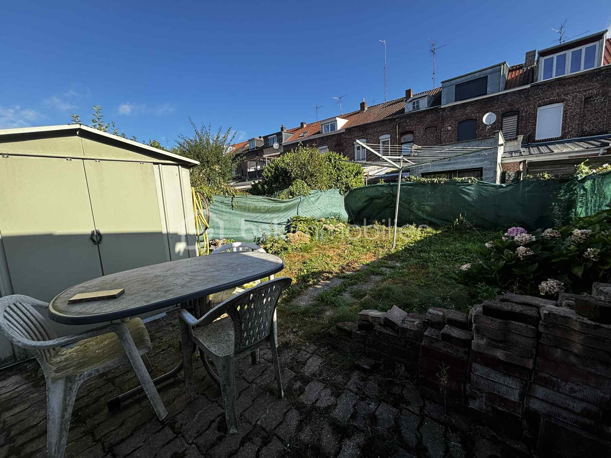 Maison de 115 m² - jardin.jpg