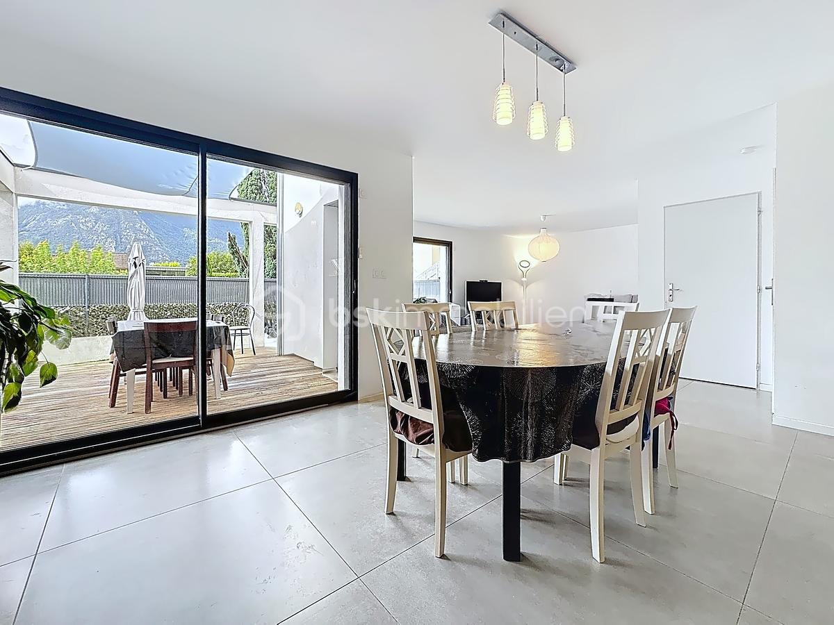 Maison de 115 m² - image_processing20250902-1-mvdpkf.jpg