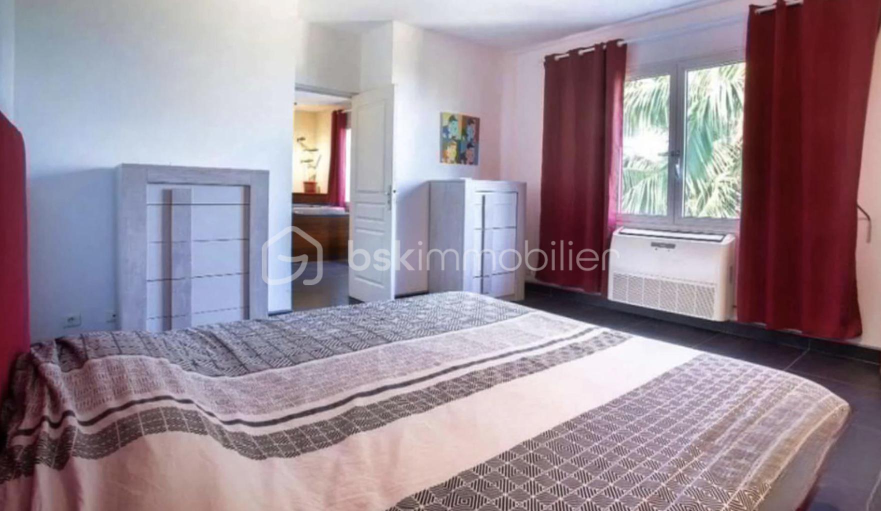 Maison de 240 m² - Capture d’écran 2026-01-23 à 12.42.12.png