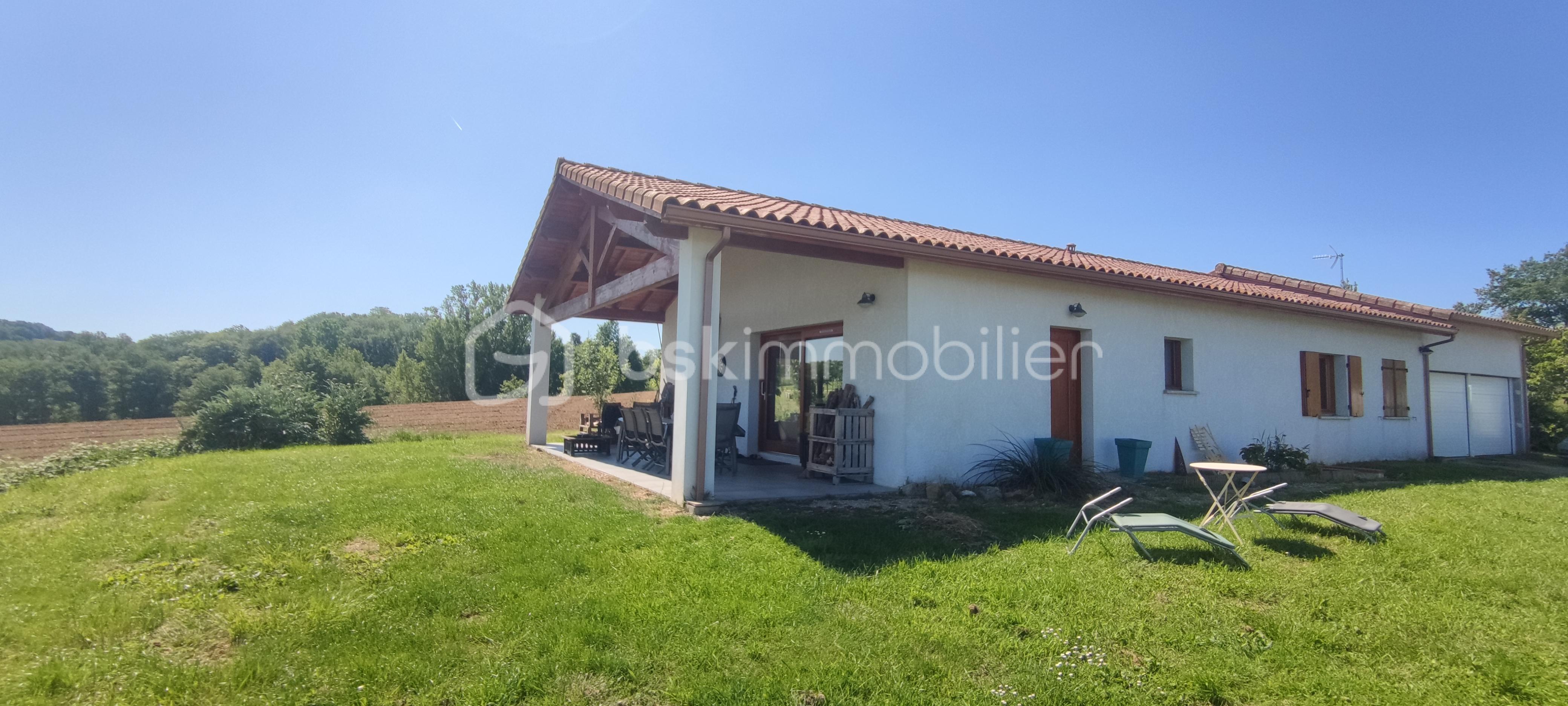 Maison de 125 m² - 1747646373137.jpg