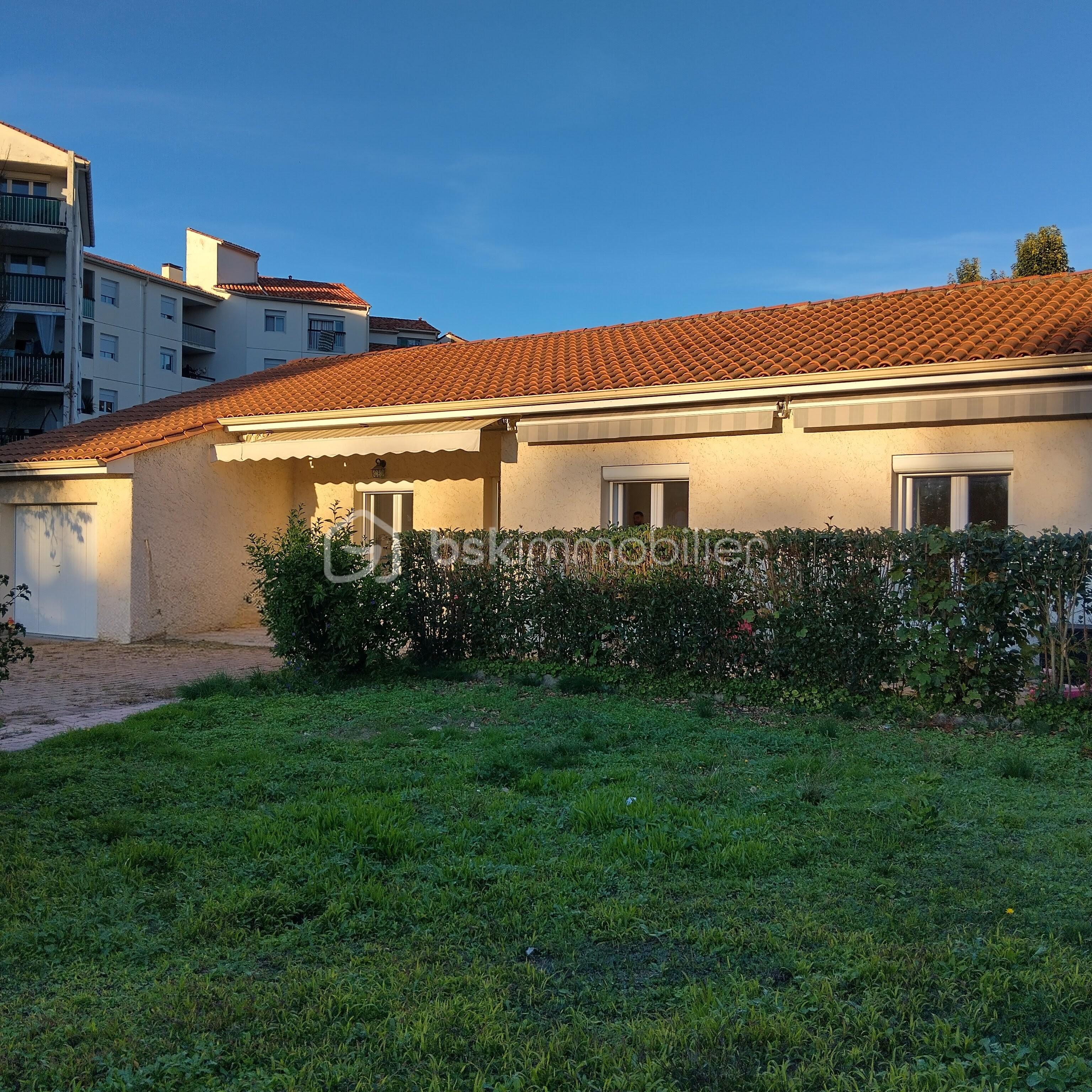 Maison de 109 m² - DEVANT HAIE.jpg