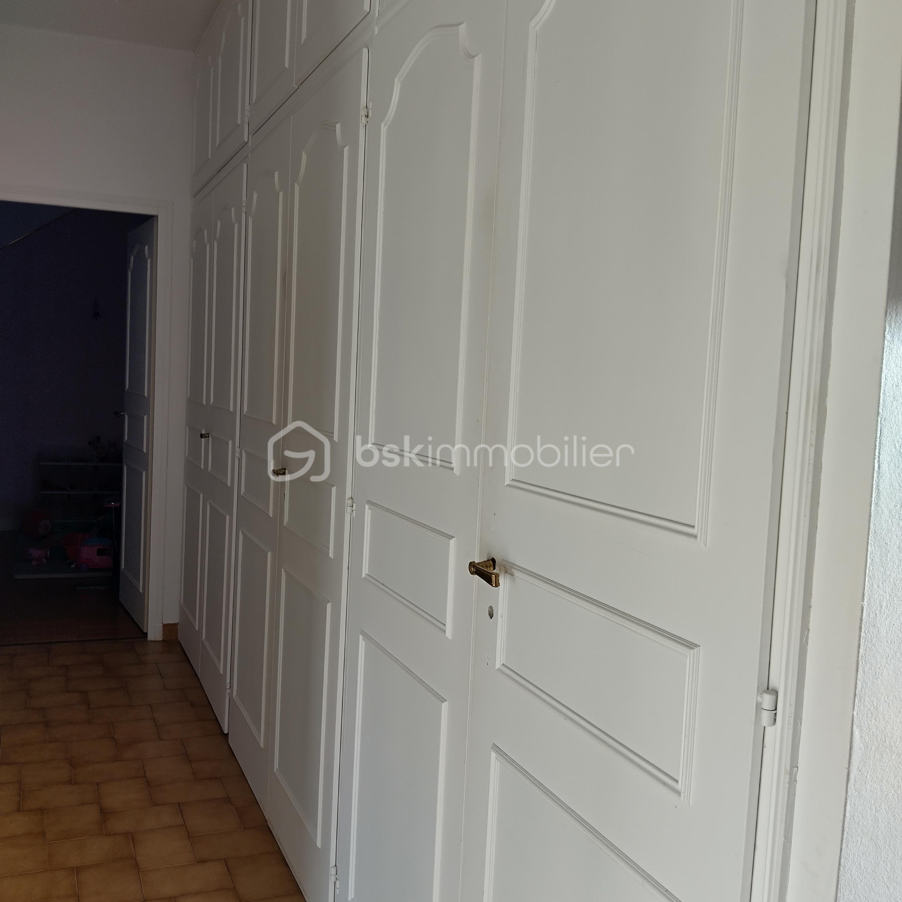 Maison de 109 m² - COULOIR.jpg