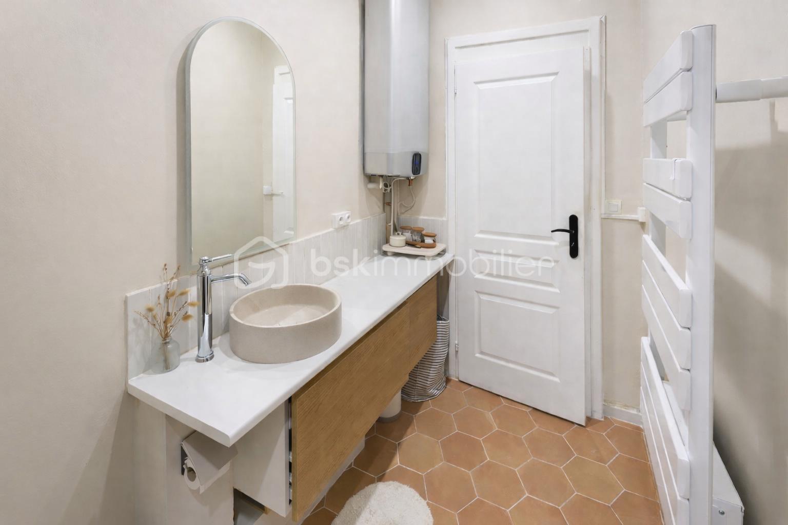 Appartement de 52,37 m² - sdb.png