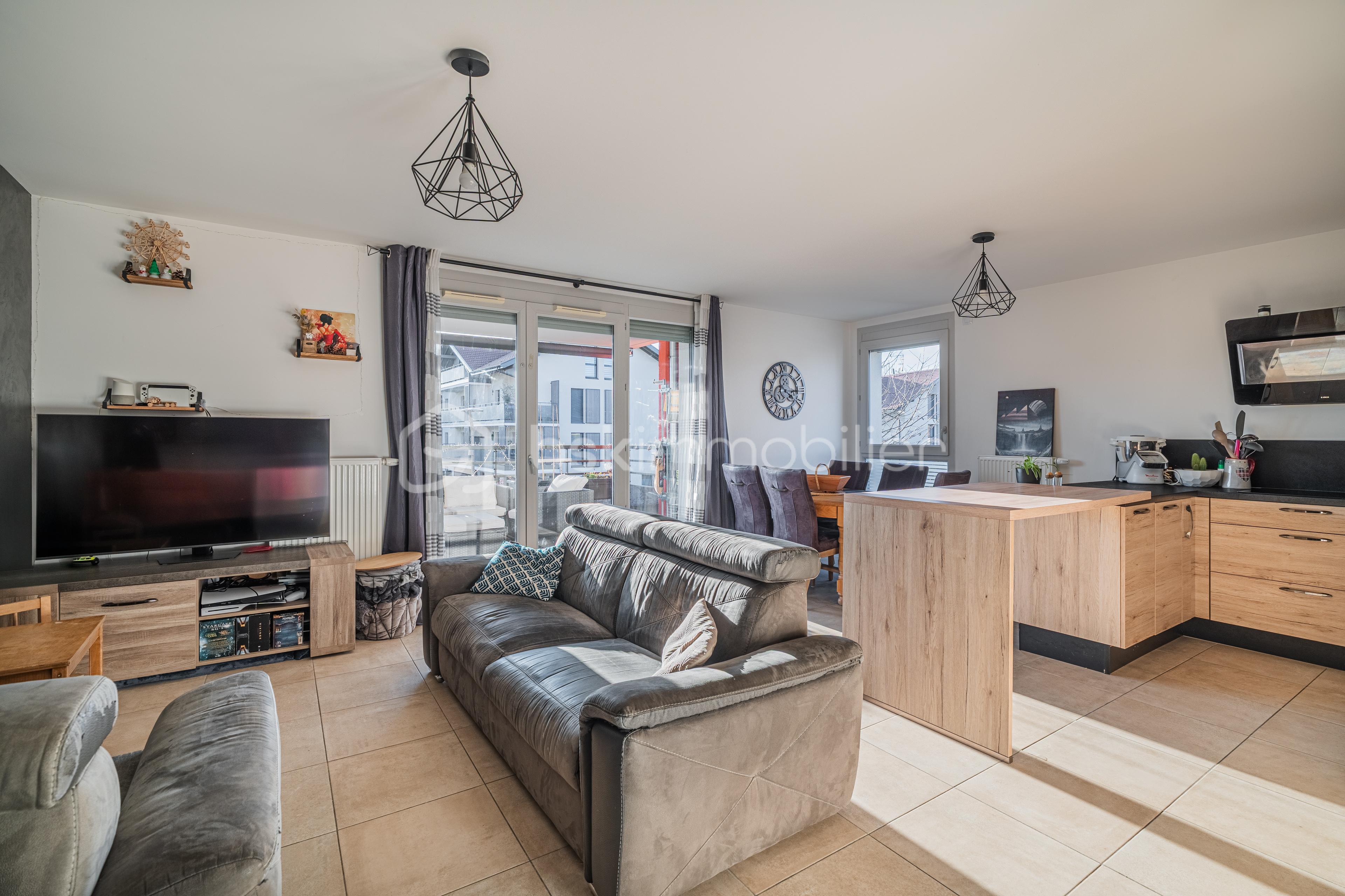 Appartement de 66,15 m² - SALON 4.JPG