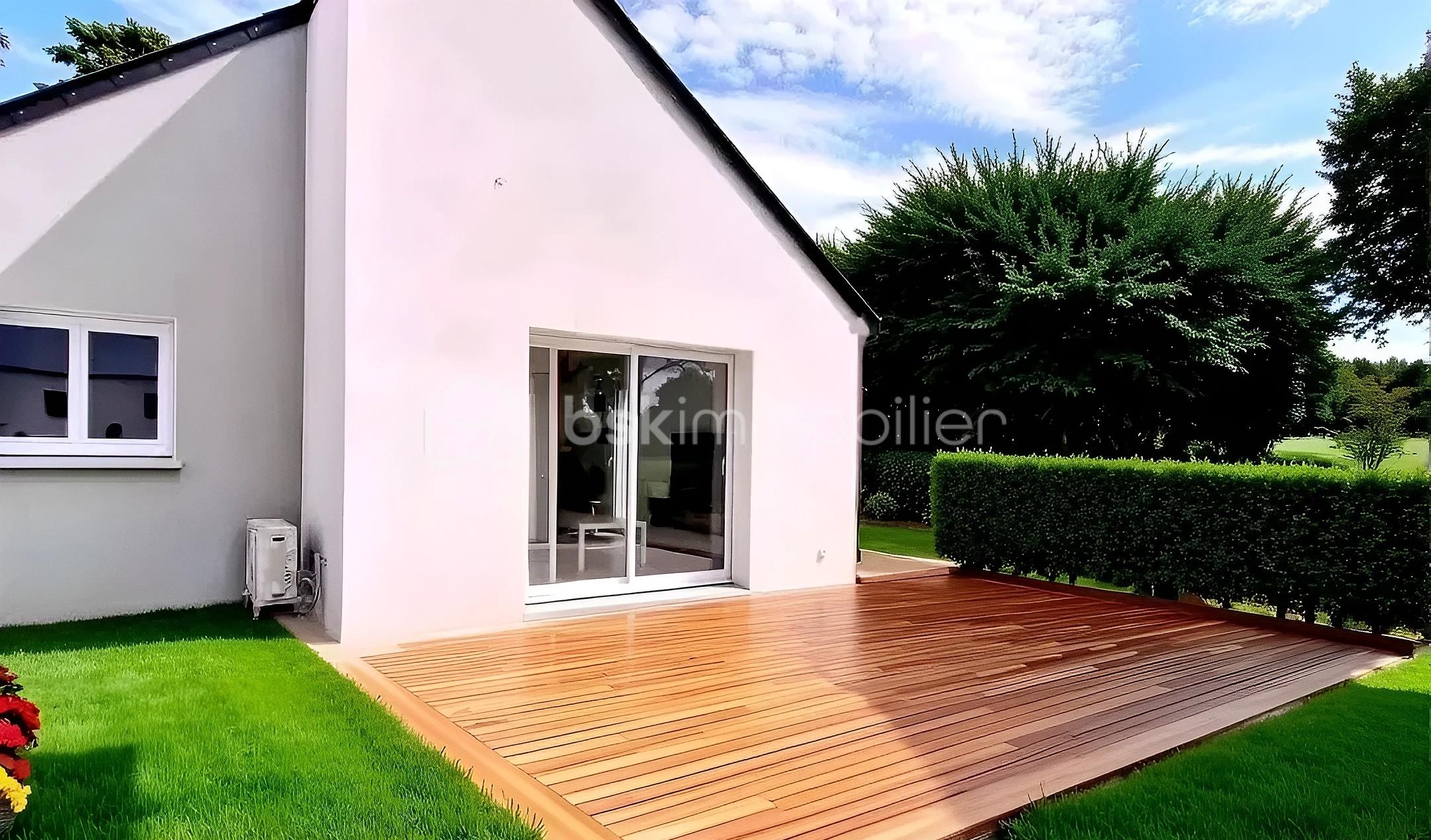 Maison contemporaine de 77 m² - EXT 3.jpg