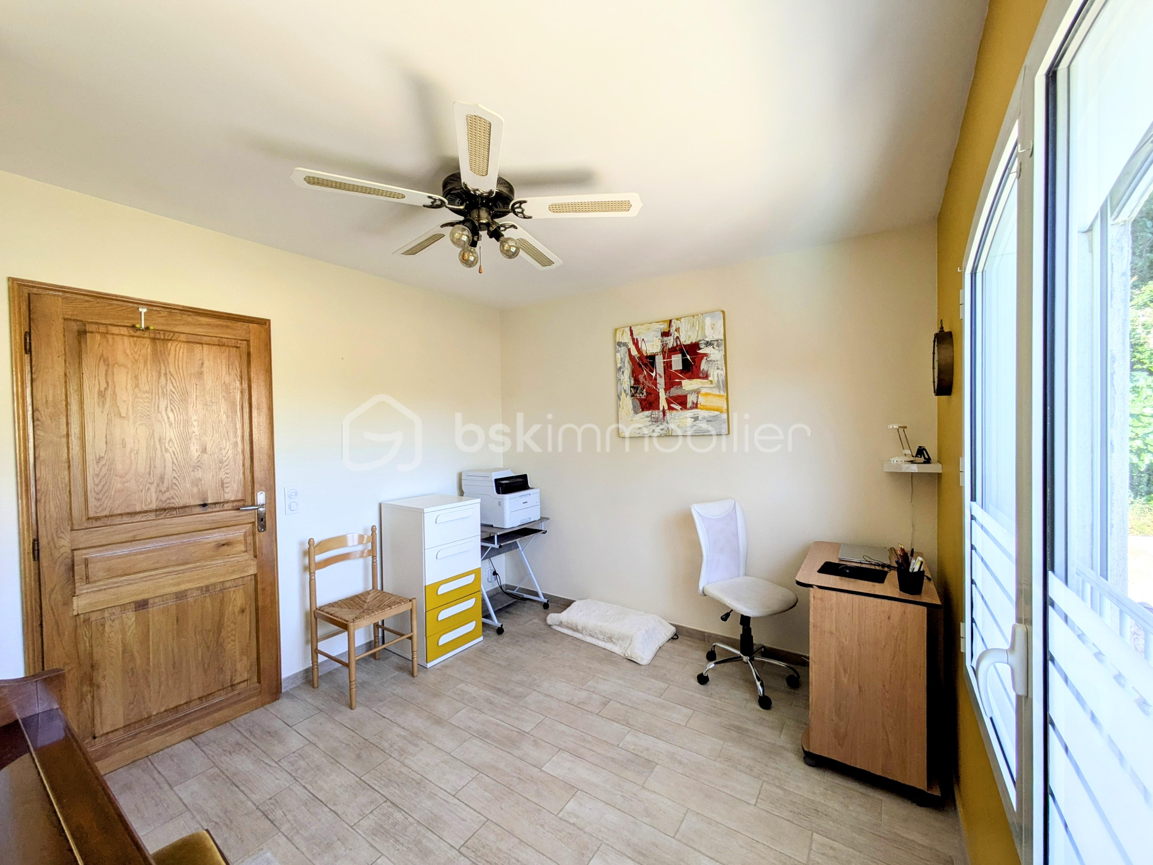 Maison contemporaine de 139 m² - PXL_20250903_140759509.RAW-01.COVER~2.jpg