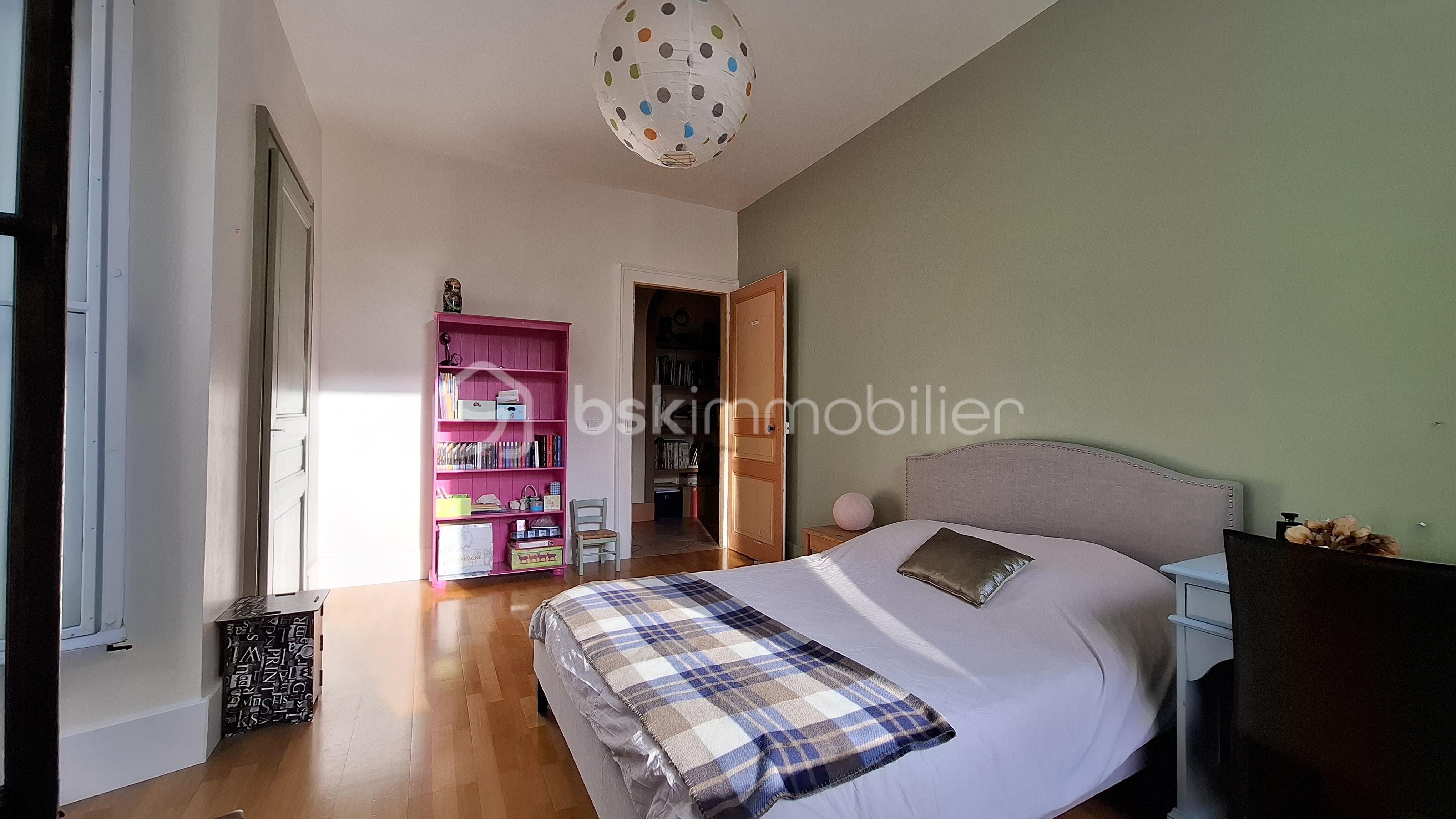 Appartement de 141,50 m² - 14.jpg