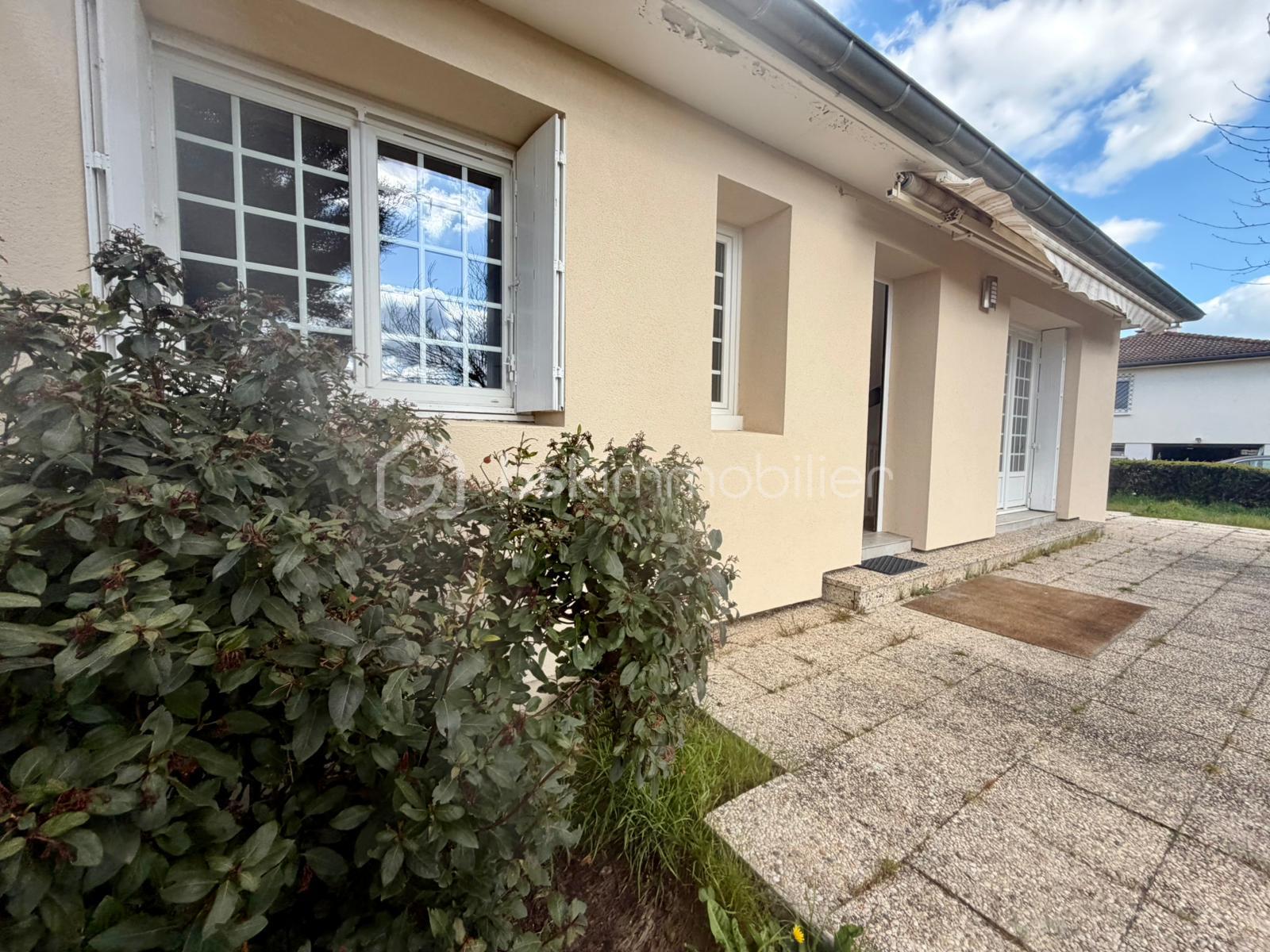 WhatsApp Image 2026-04-14 at 13.35.05(1).jpeg