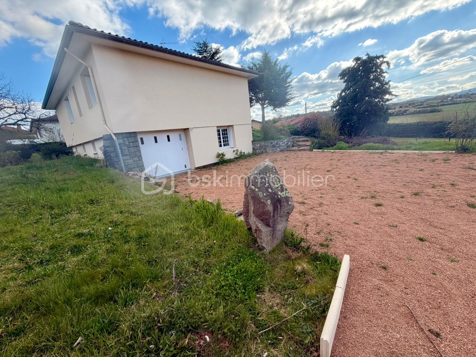 WhatsApp Image 2026-04-14 at 13.35.05.jpeg