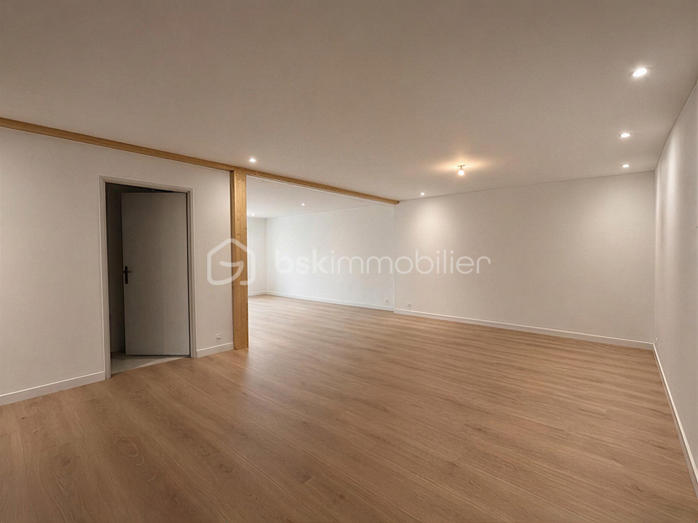 home_staging_output_1627.jpg