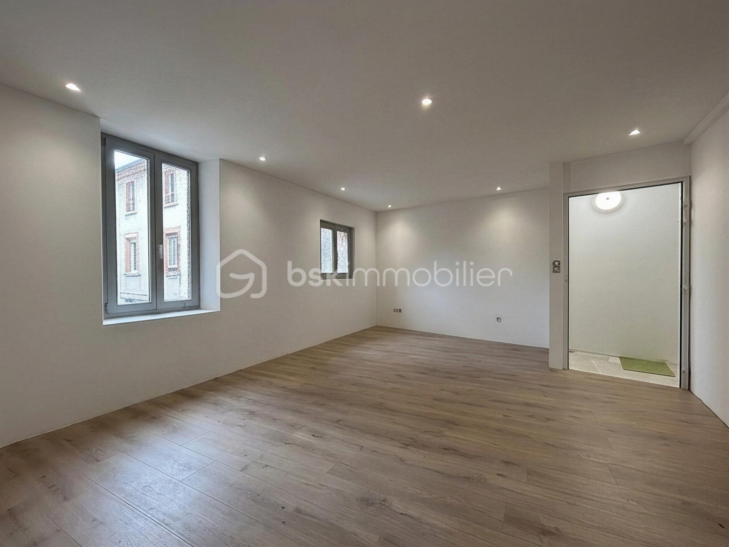 home_staging_output_1618.jpg