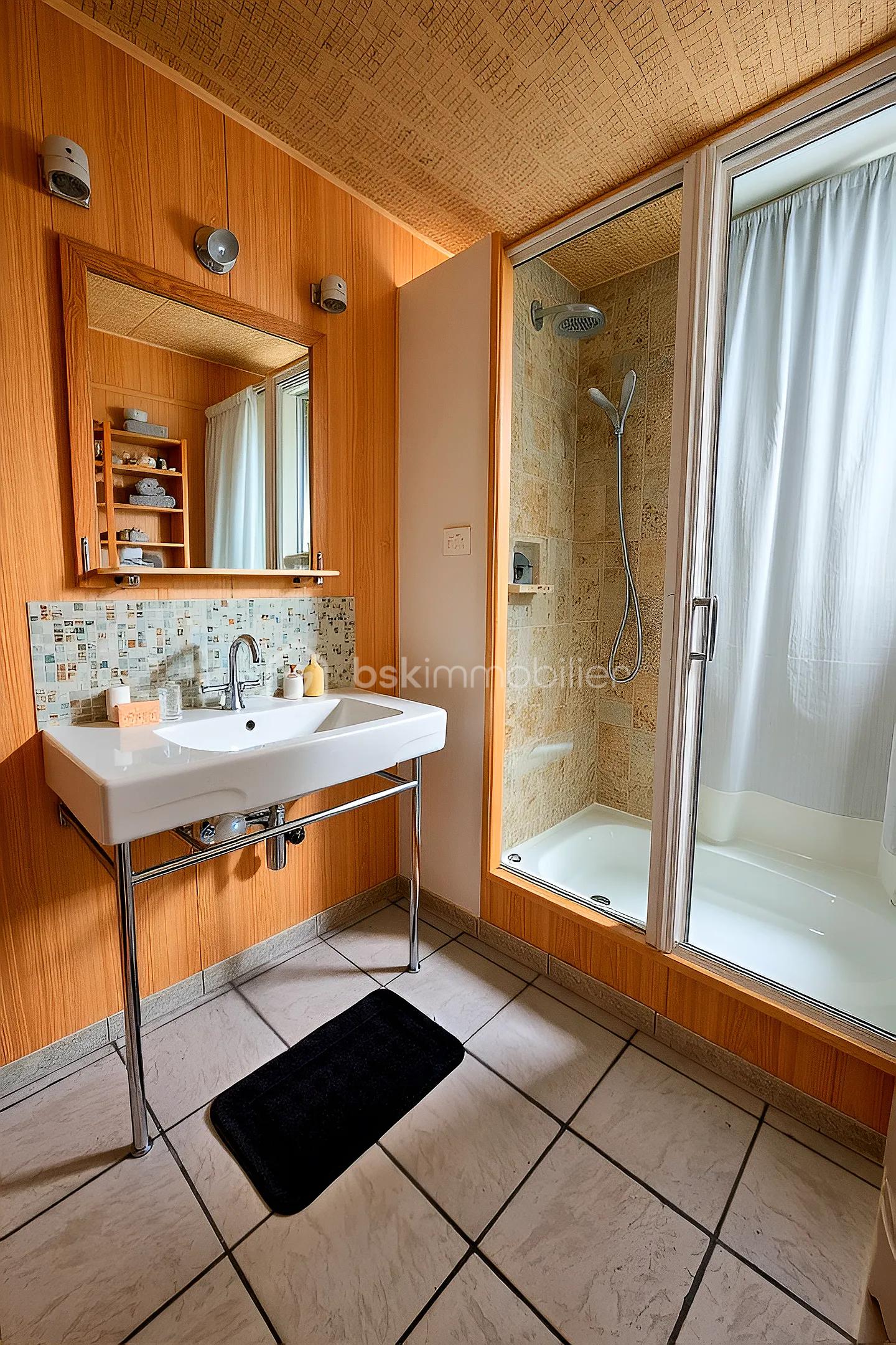 Appartement de 63,29 m² - sde hs.jpg