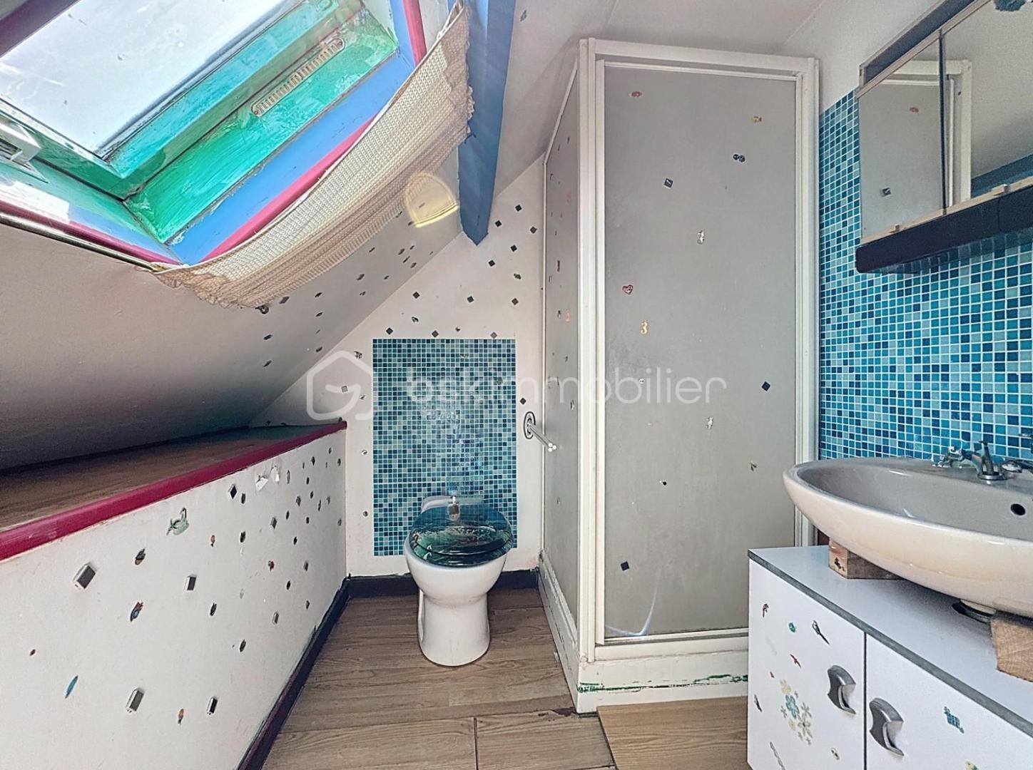 Maison de 220 m² - 0113d4866a5daa7-1.jpg
