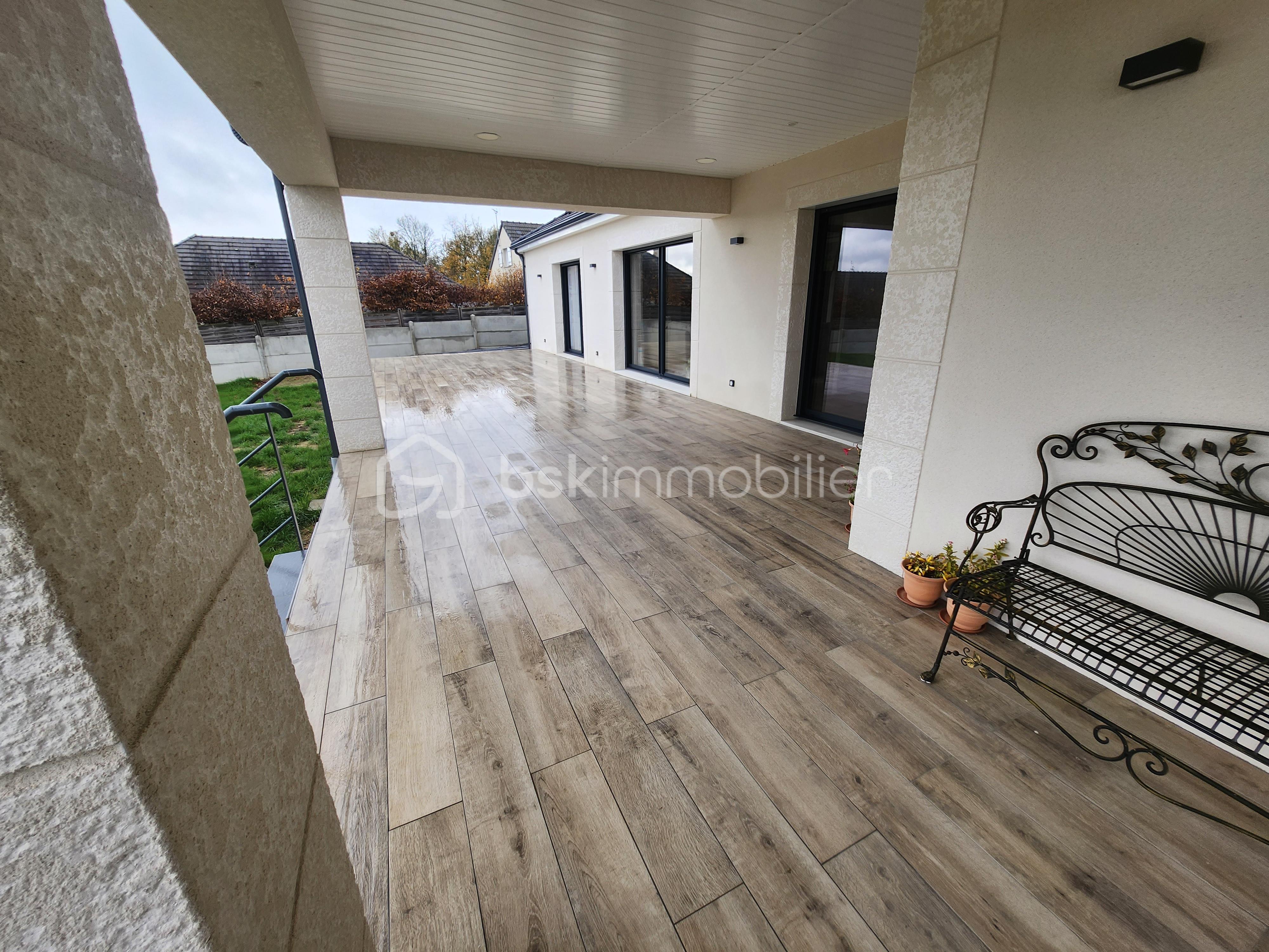 Pavillon de 130 m² - 20231124_124831.jpg