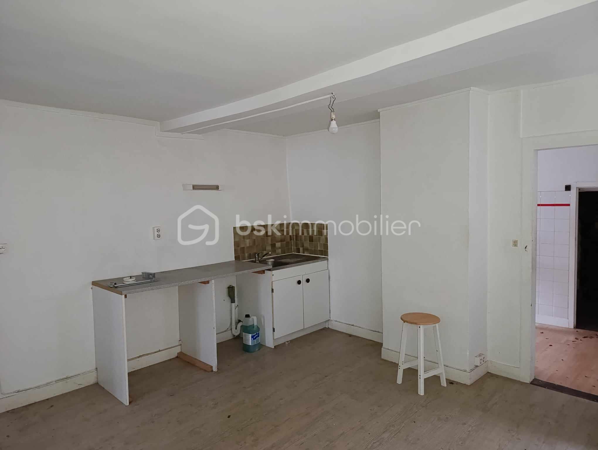 Immeuble de 100 m² - 462640893_965317702185705_8073941469455666098_n.jpg