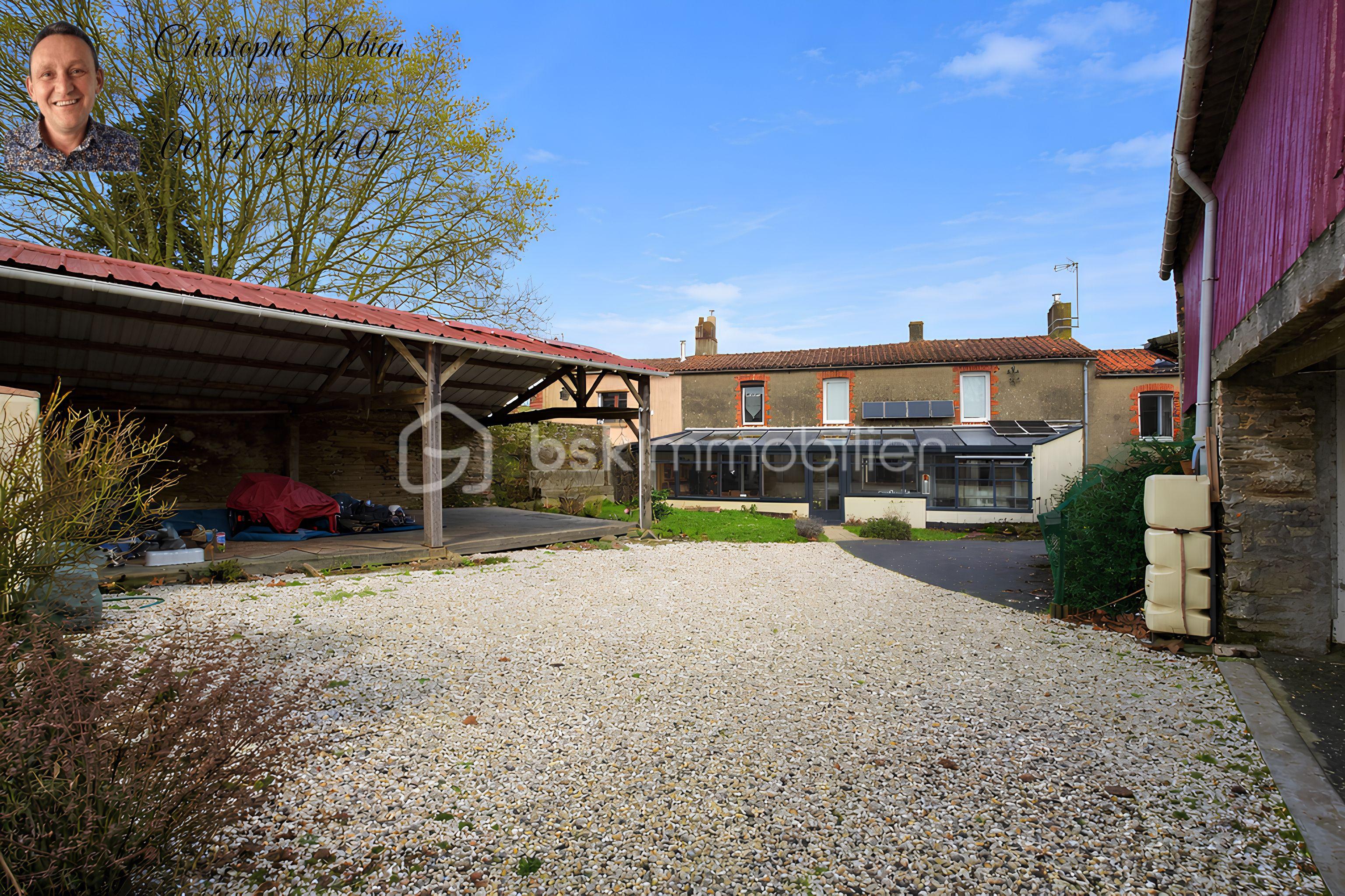 Maison de ville de 221 m² - image (17).jpg