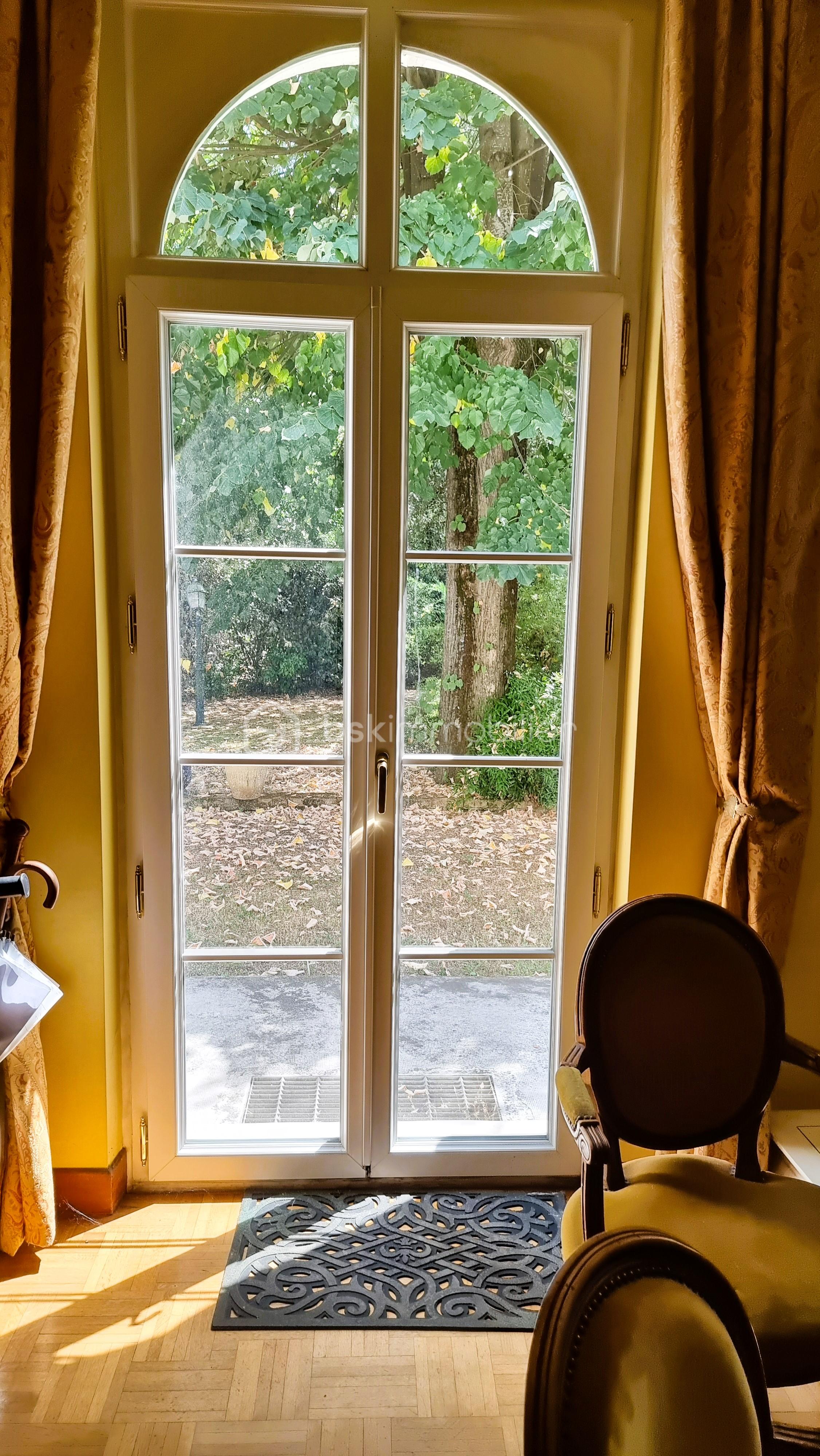 Maison de 214 m² - 20240728_152541.jpg