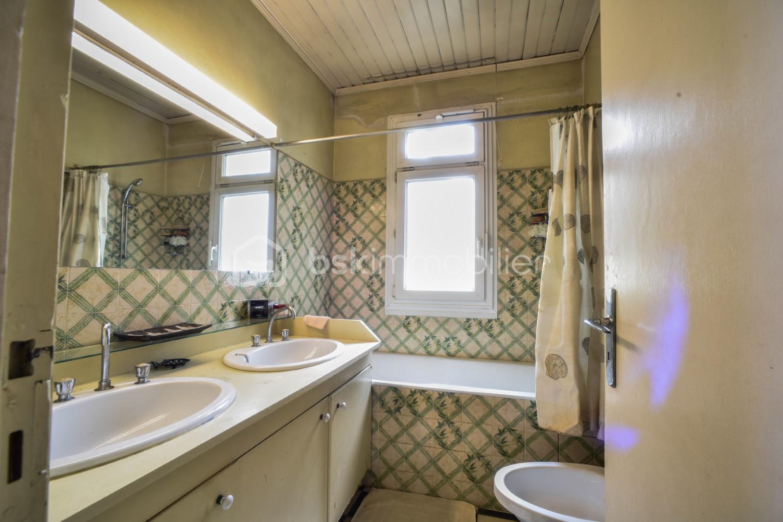 Maison de 214 m² - f9254b85-5cac-46c7-a356-92e0aa51a36f.jpg