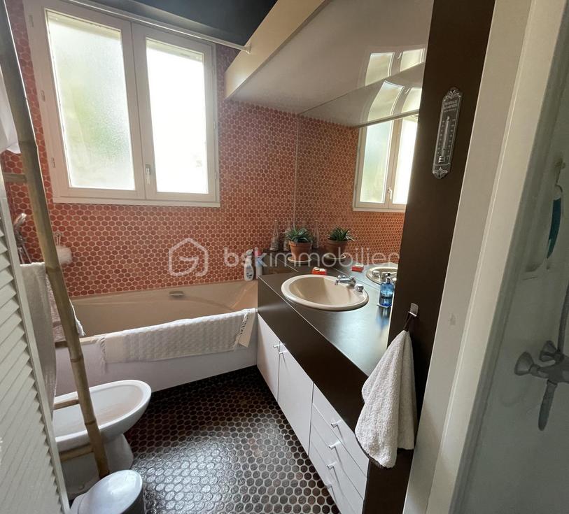 Maison de 140 m² - Screenshot 2025-02-18 at 11-59-48 Maison à vendre - 4 pièces - 140 m2 - Montpon Menesterol - 24 - AQUITAINE.png