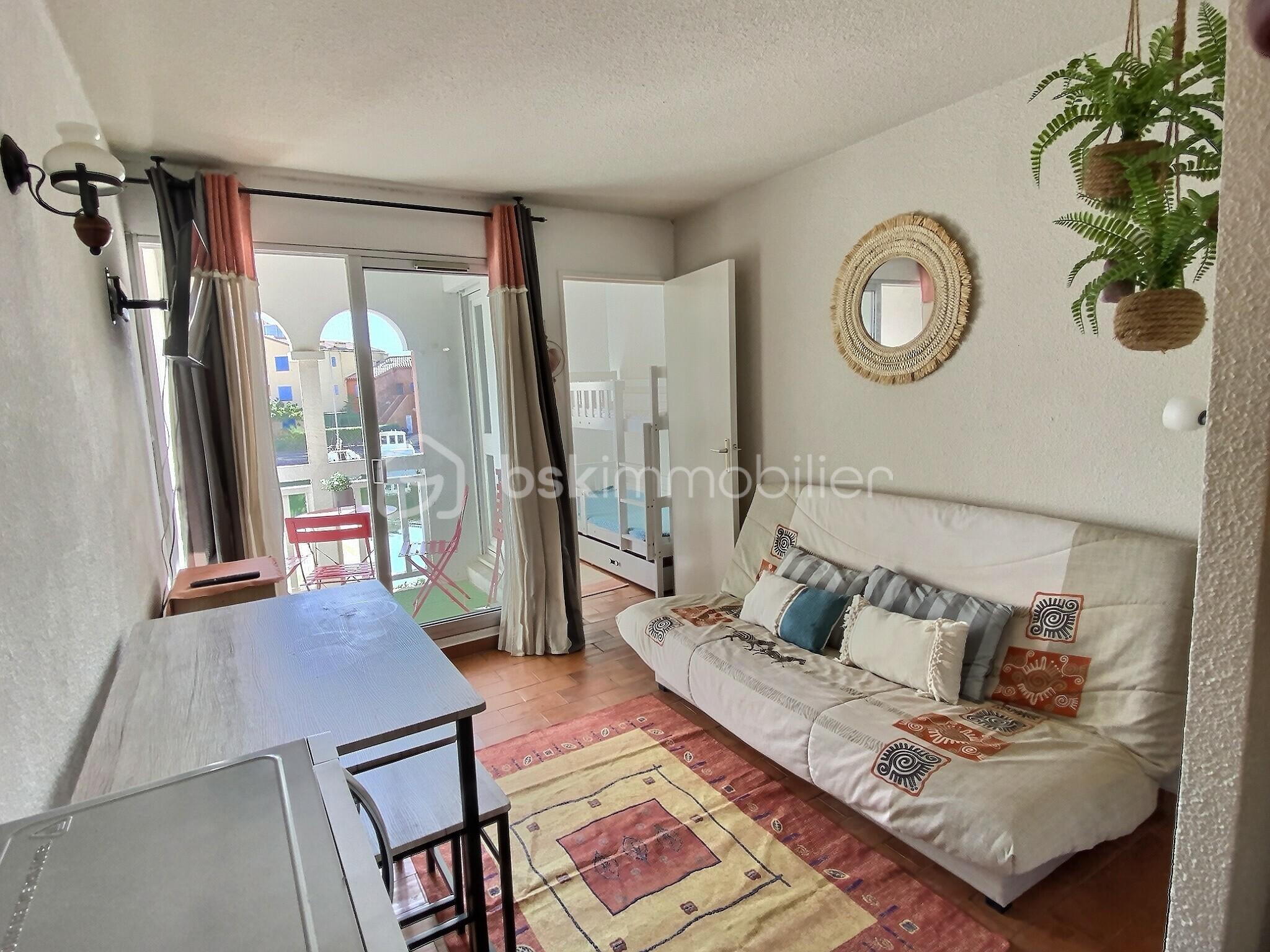 Appartement de 23 m² - exposio_133020836.jpg