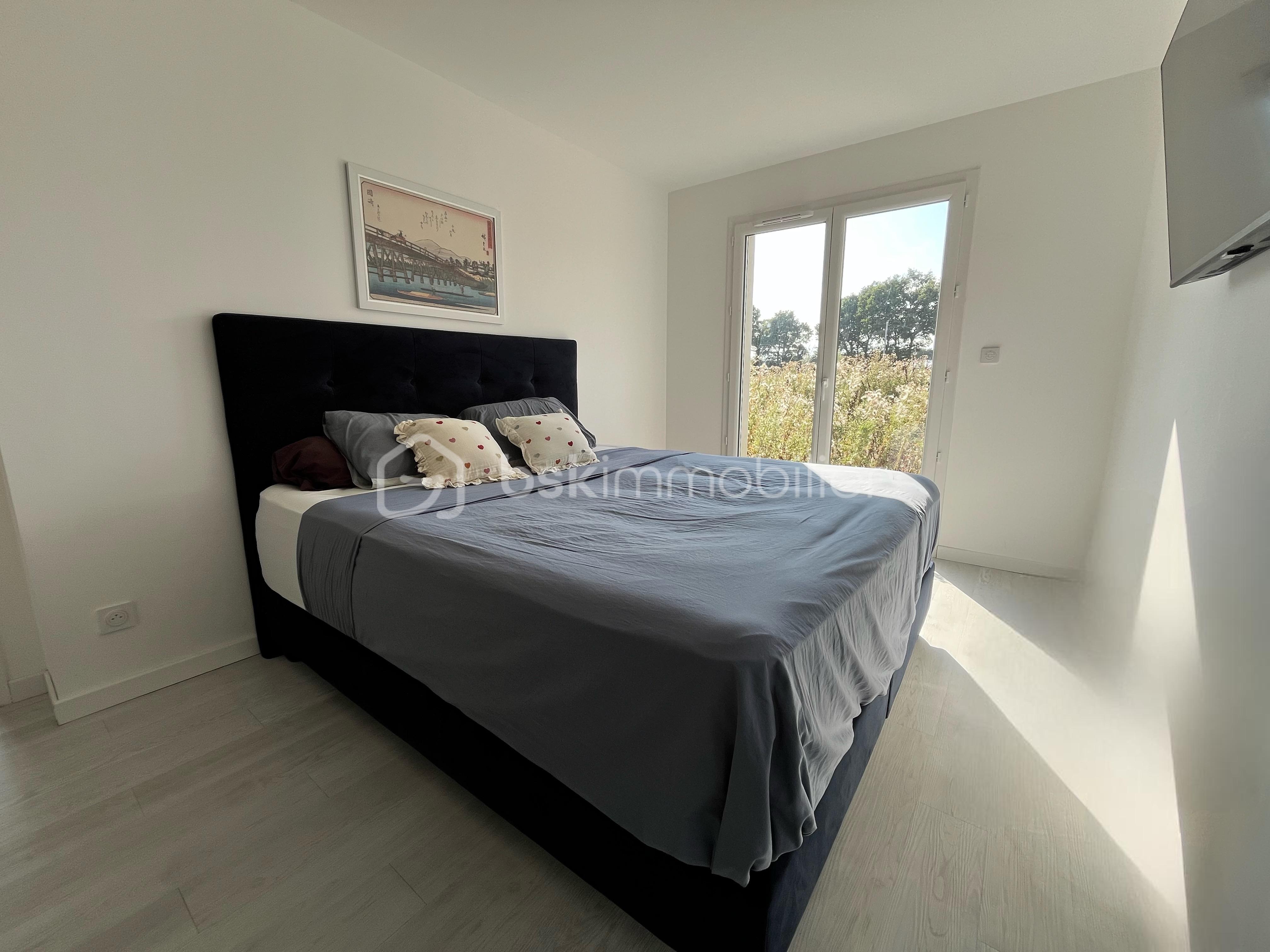 Pavillon de 97 m² - snapedit_1755629702562.jpg