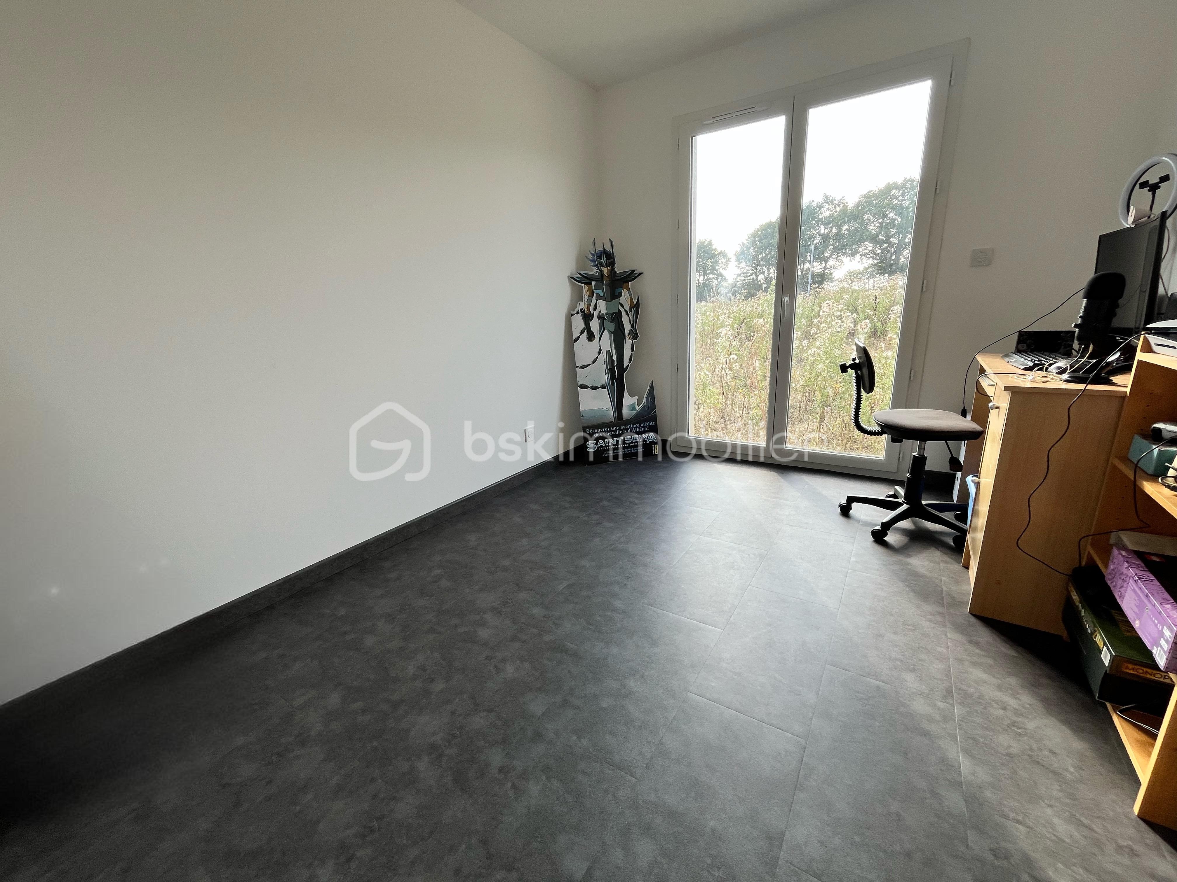 Pavillon de 97 m² - snapedit_1755629562267.jpg