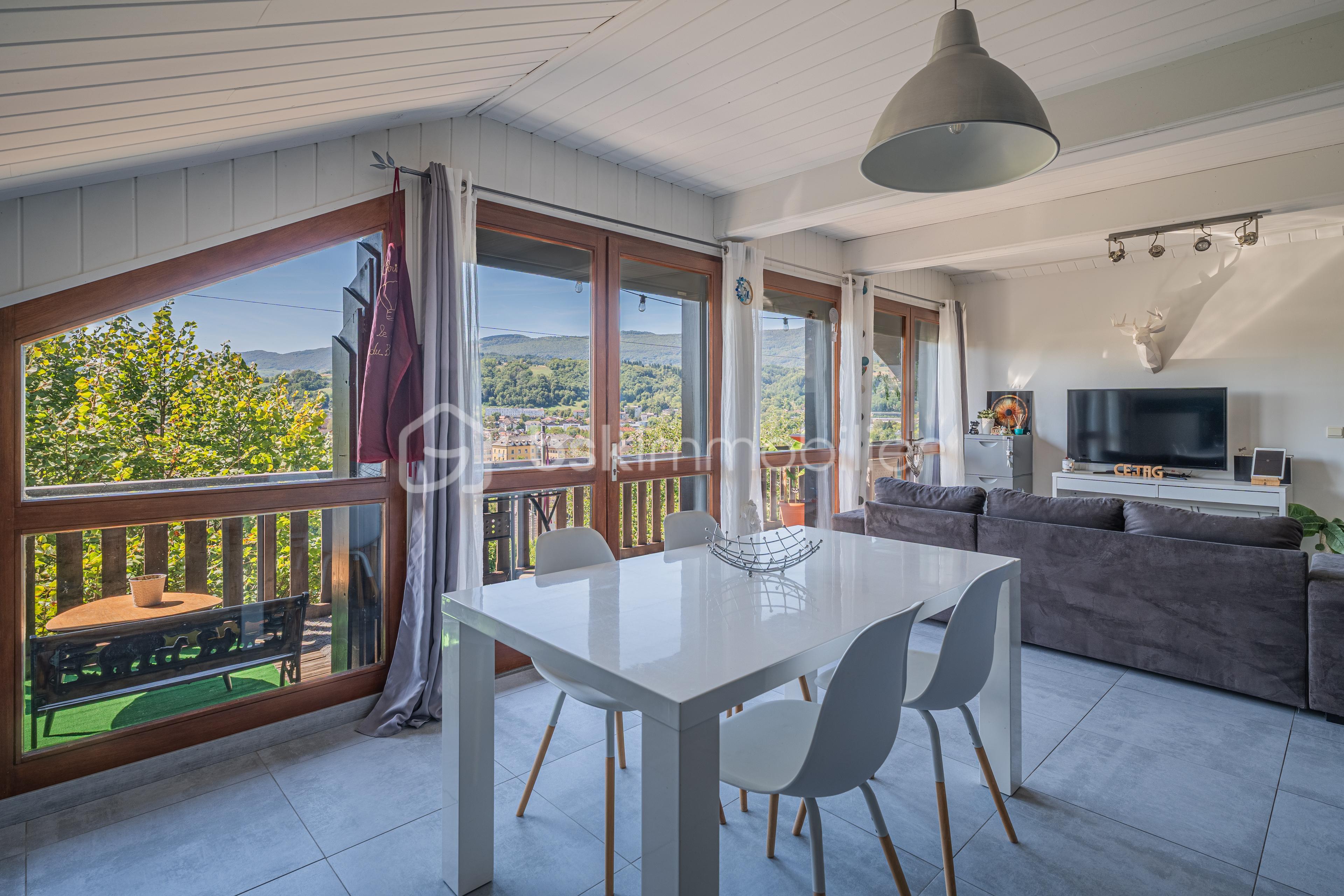 Appartement 4 pièces 77 m² · à Sales · 77 m² · 269 000 €