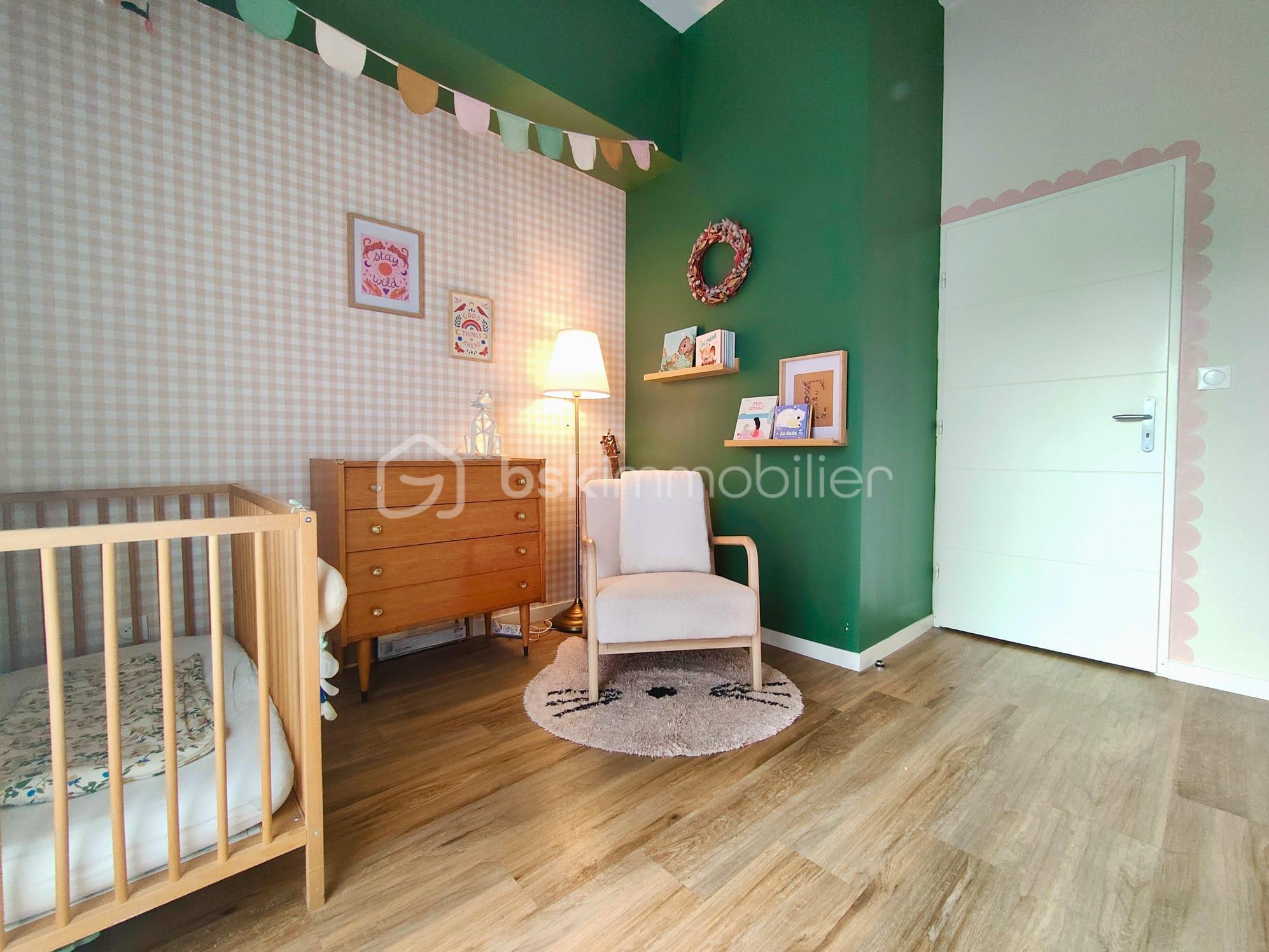 Appartement de 72,46 m² - corinne bruno bsk immobililer wattrelos chambre2.jpg