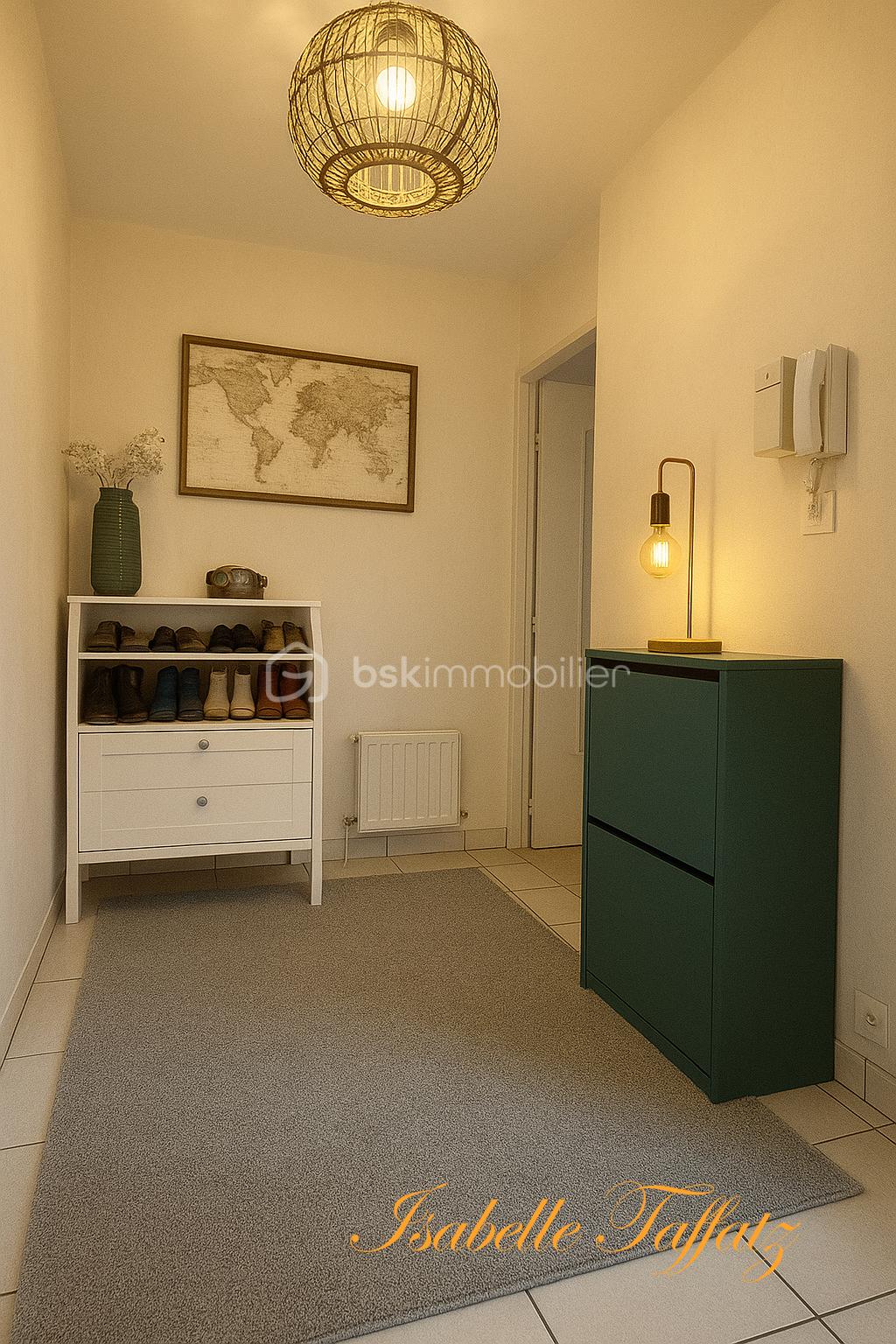 Appartement de 76 m² - entrée.png