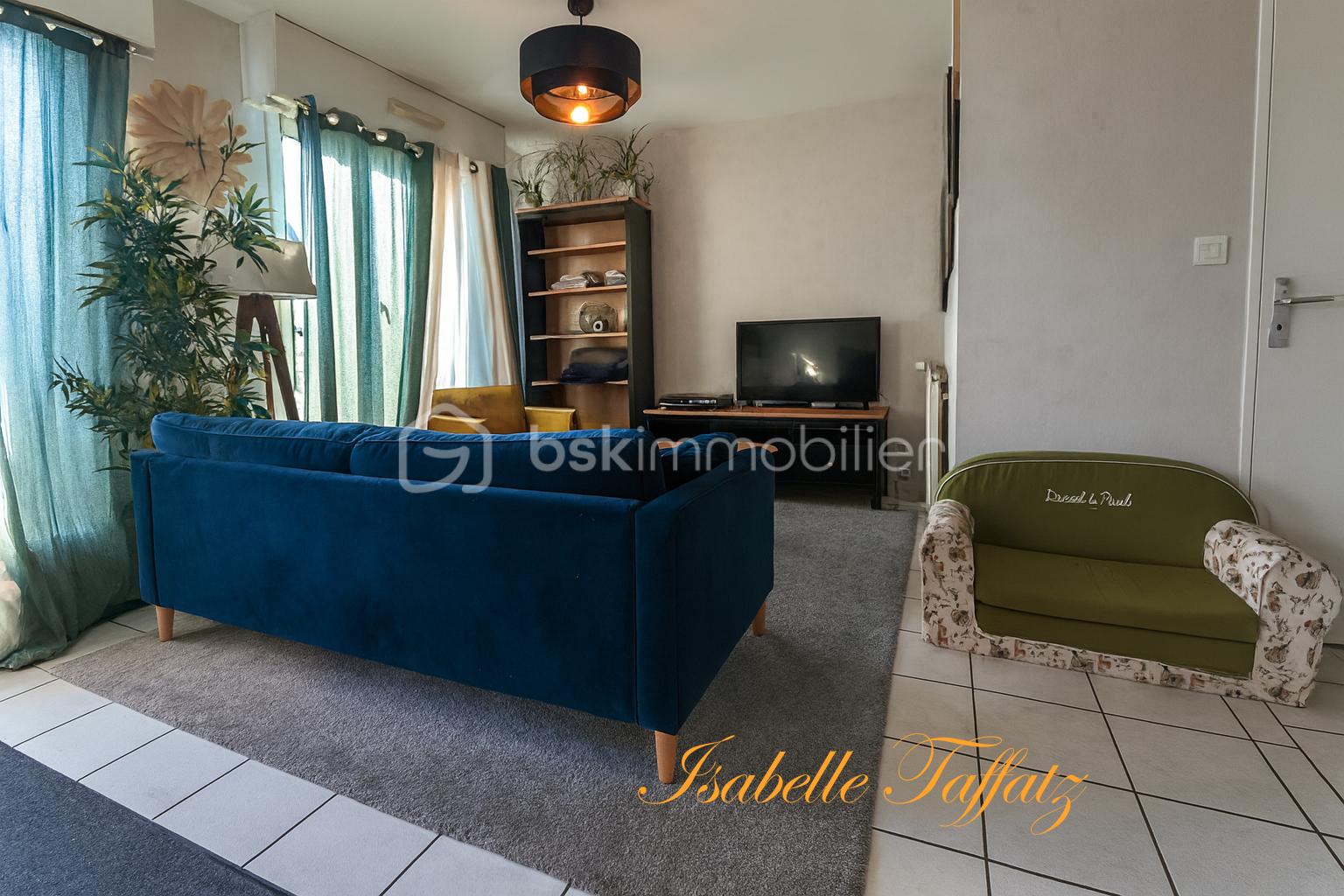 Appartement de 76 m² - Salon.png