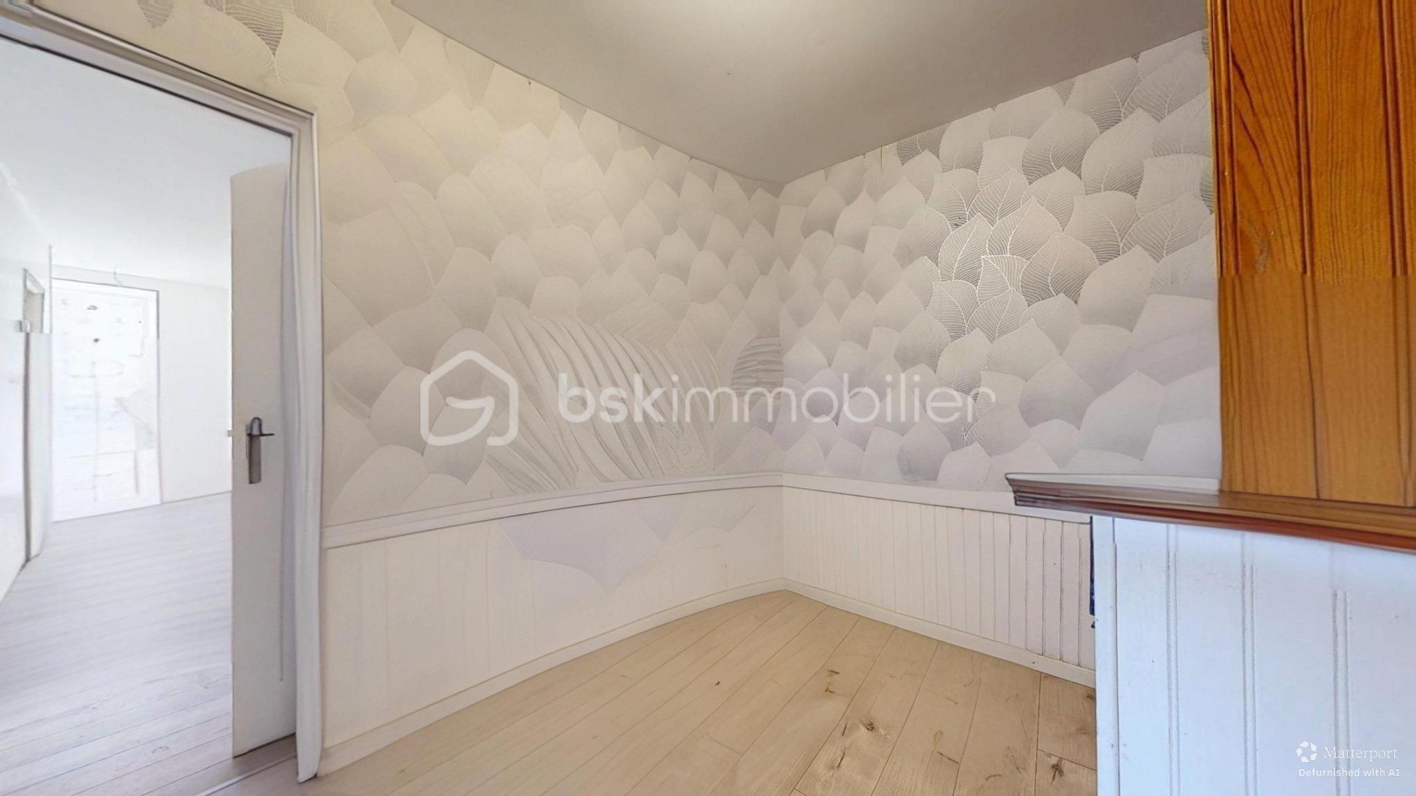 09-chambre-3-bureau.jpg