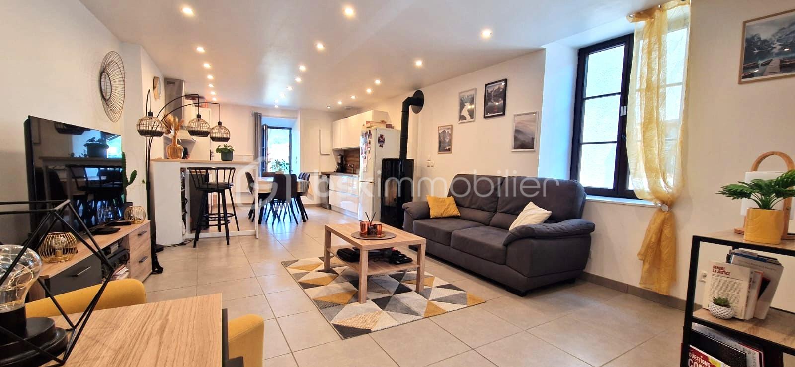 Appartement de 135 m² - SEJOU POELE.jpg