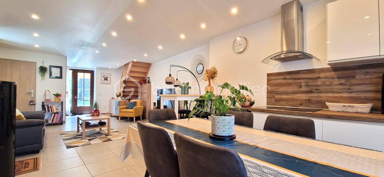 Appartement de 135 m² - CUISINE SEJOUR.jpg