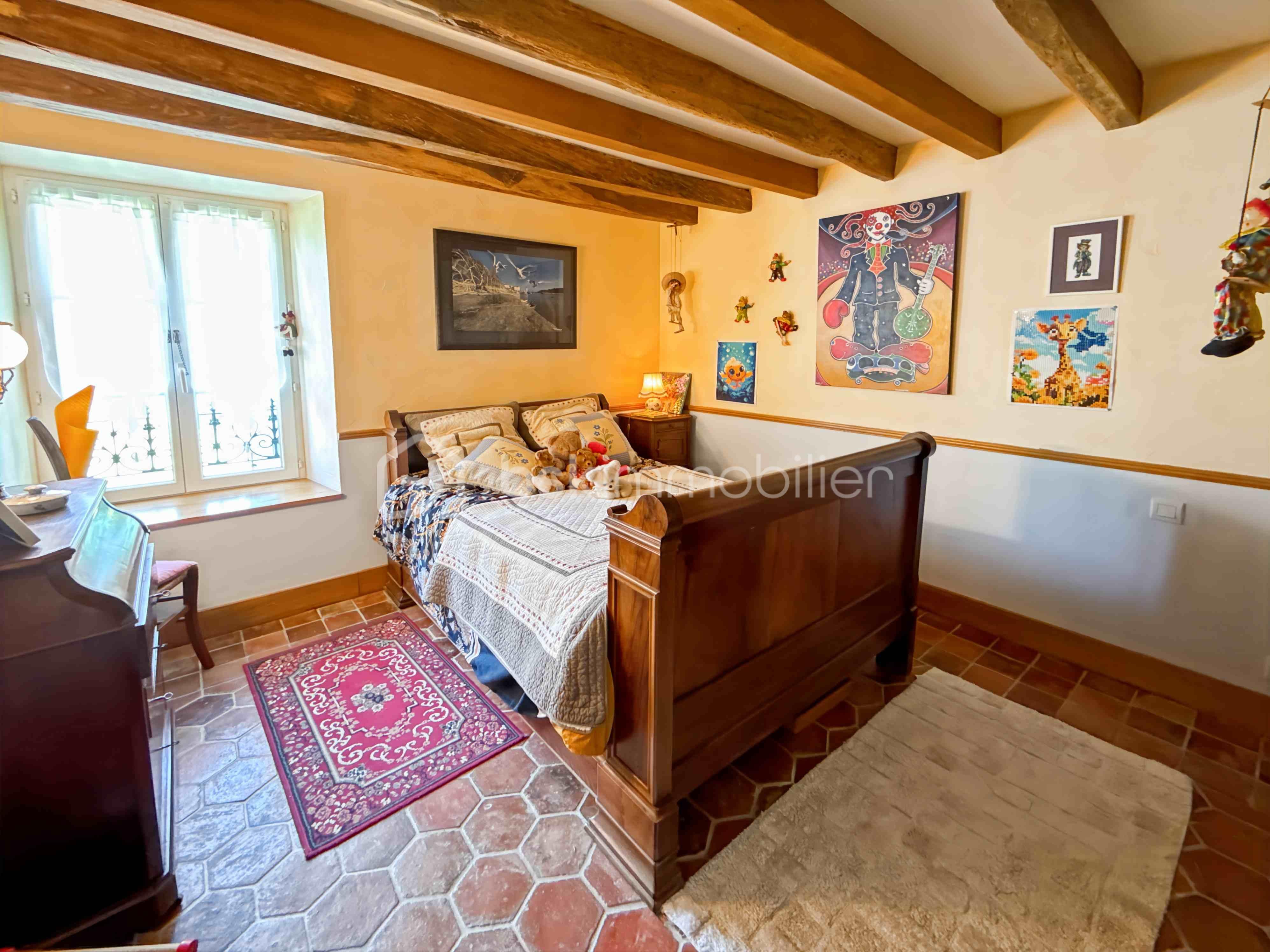 Maison de 257,99 m² - 1LogoPhoto_6_0ac5.jpg