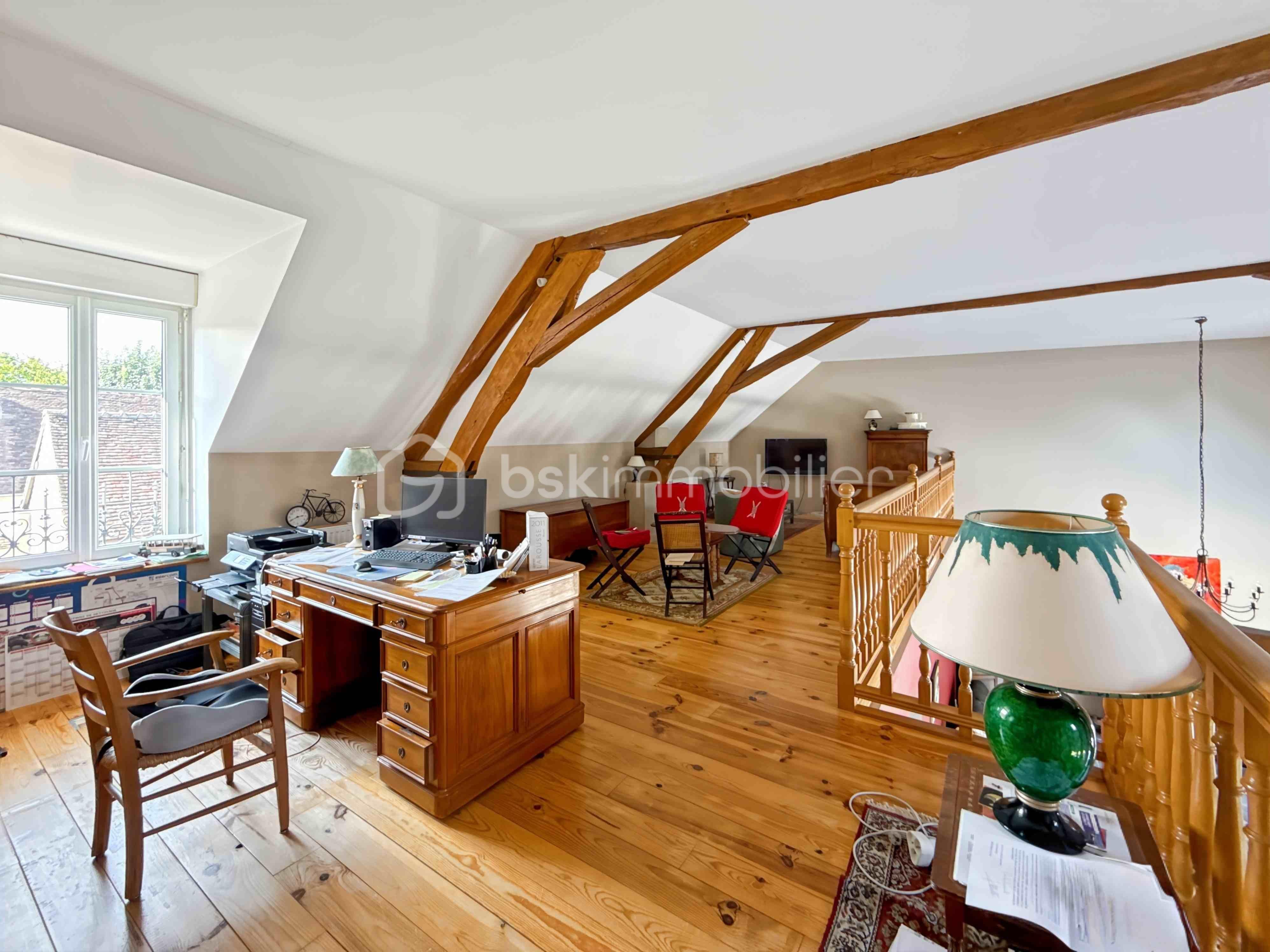 Maison de 257,99 m² - 1LogoPhoto_10_caff.jpg