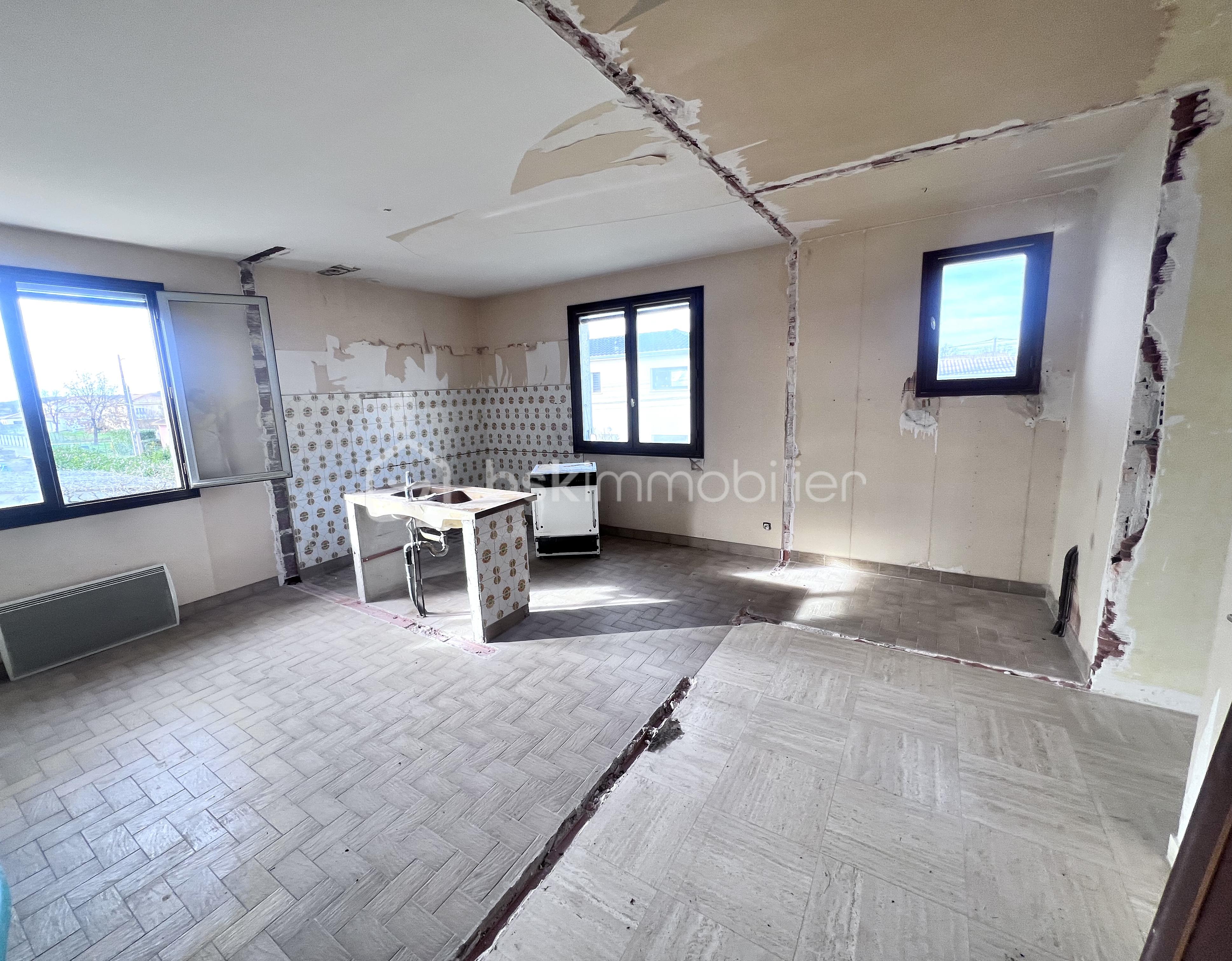 Maison traditionnelle de 200 m² - 5CE61EBA-AACE-43A2-A72B-F07F625F2F34.jpeg